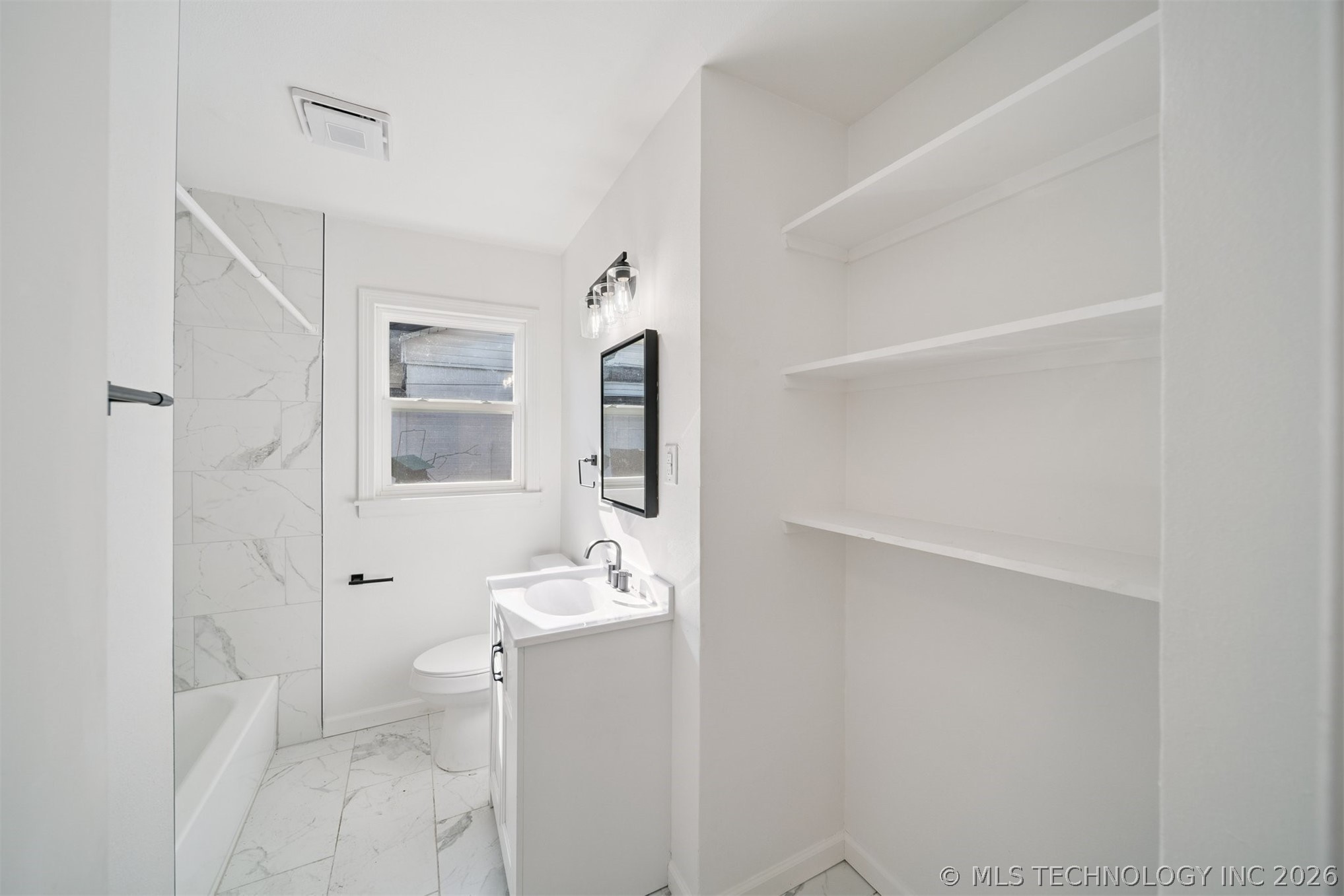 559 S Sandusky Avenue Property Photo 13