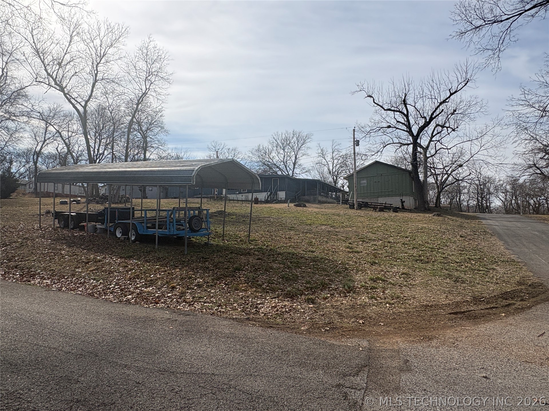 Kansas Drive Property Photo 2