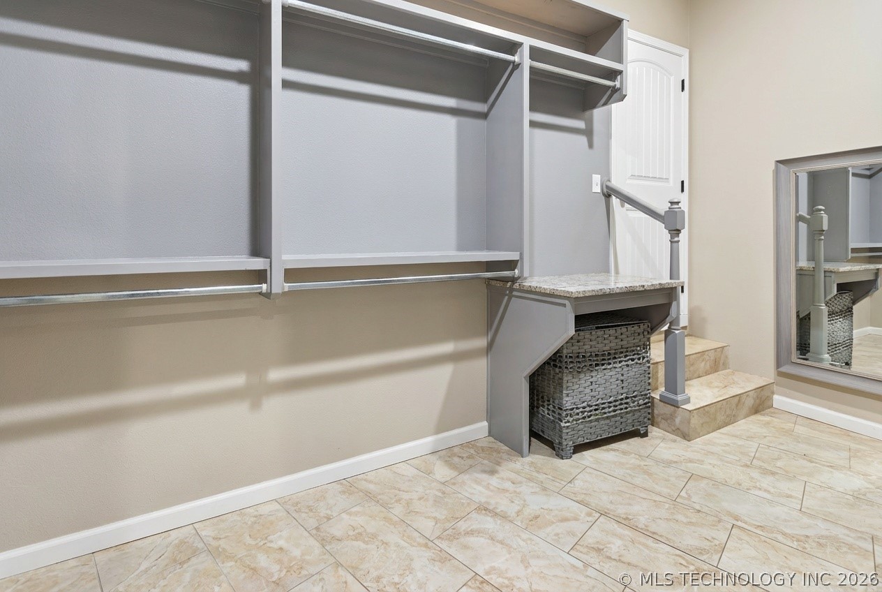 11802 S Hickory Lane Property Photo 12