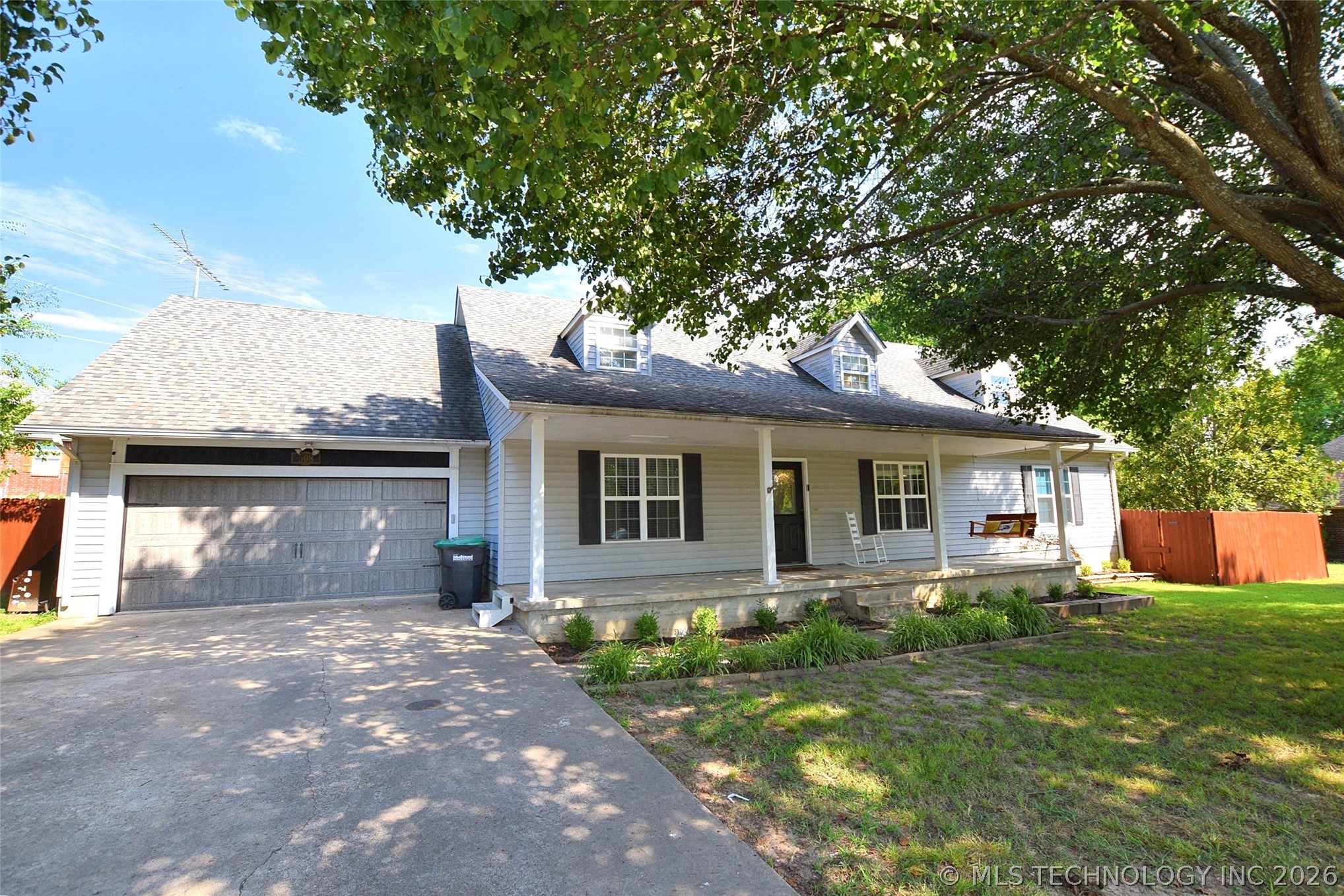 508 Covington Place Property Photo 1