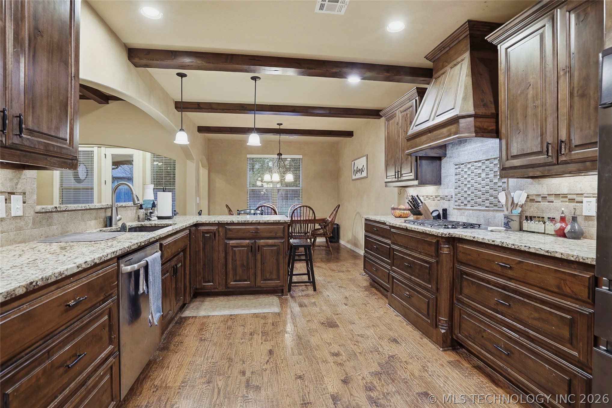 16515 E 47th Place Property Photo 10