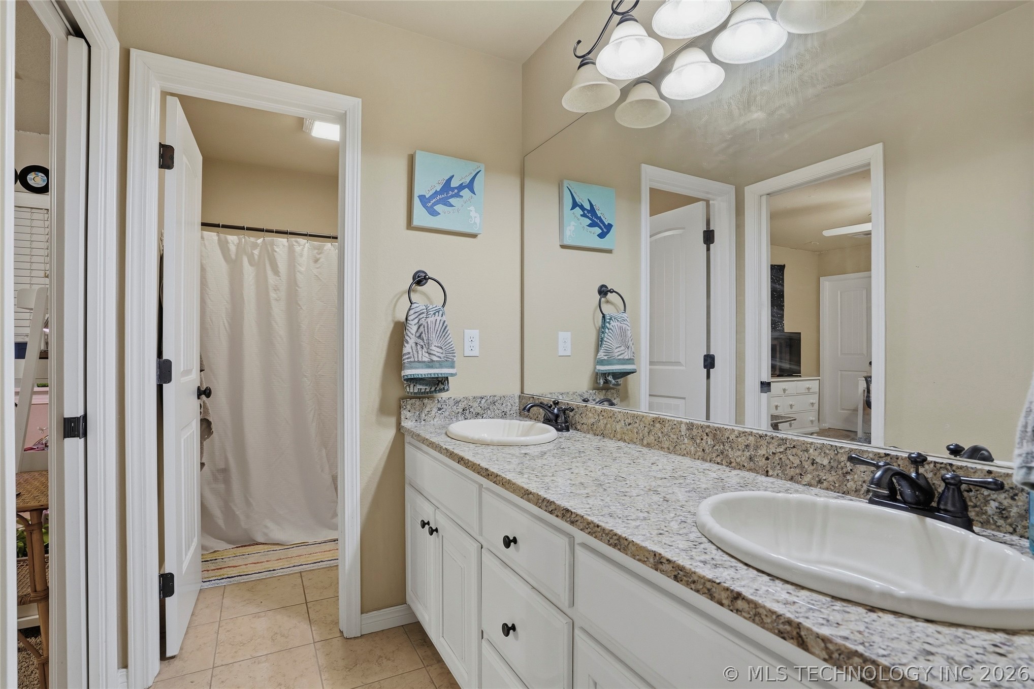 16515 E 47th Place Property Photo 38