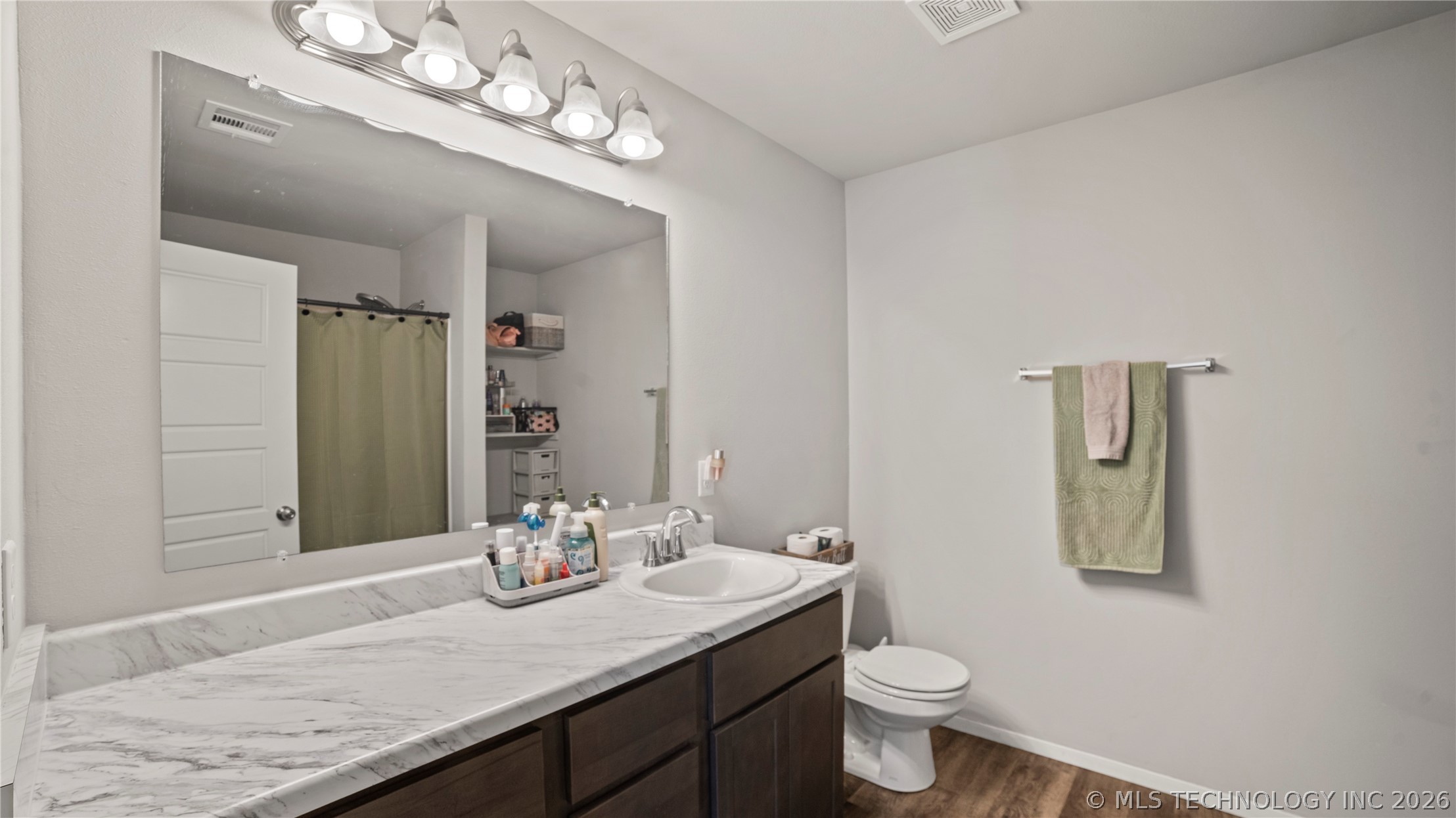 14303 N 73 Avenue E Property Photo 24