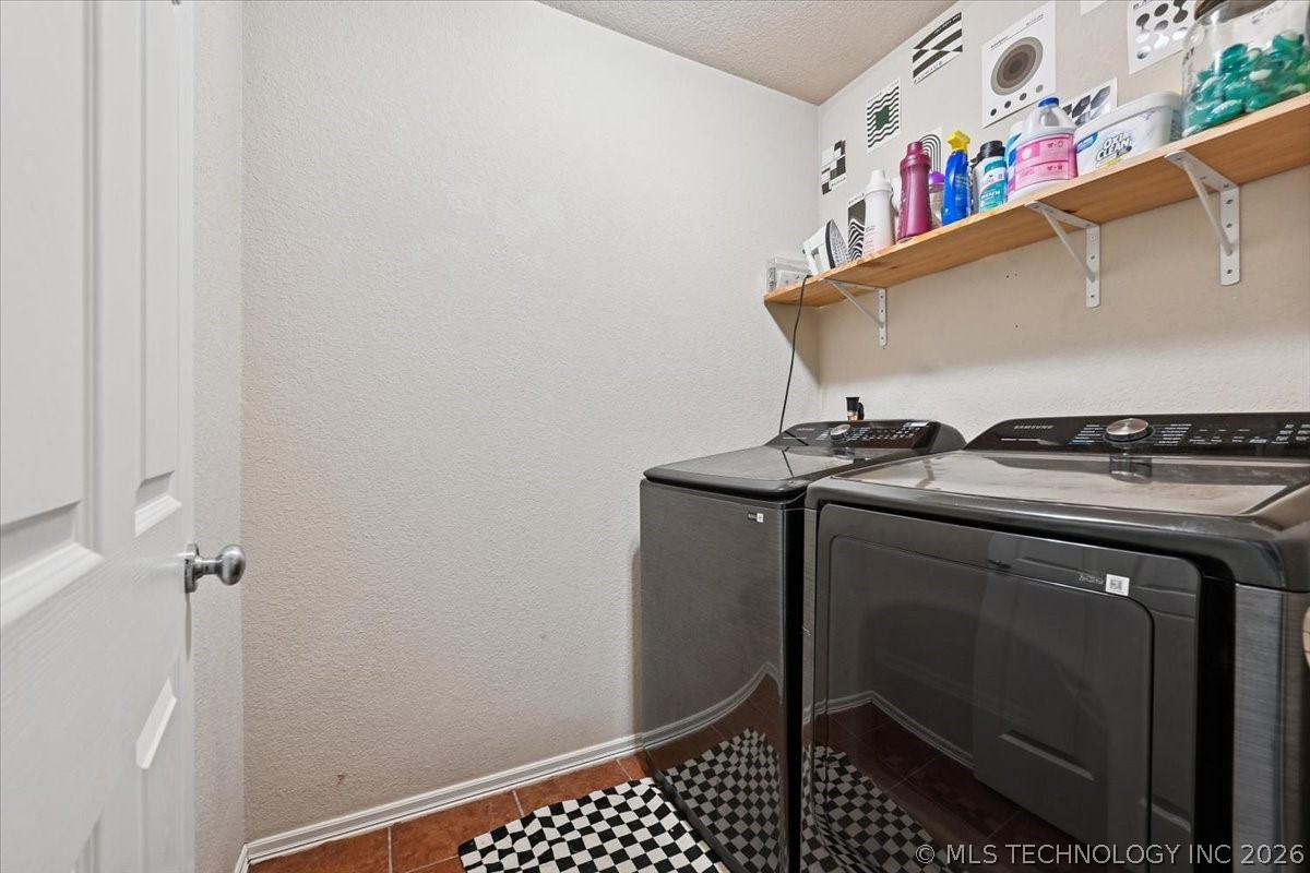 15148 E 108th Place N Property Photo 28