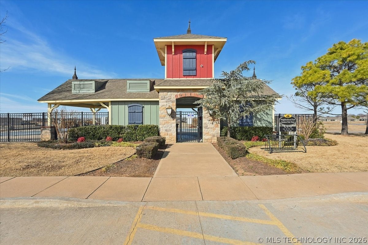 15148 E 108th Place N Property Photo 33