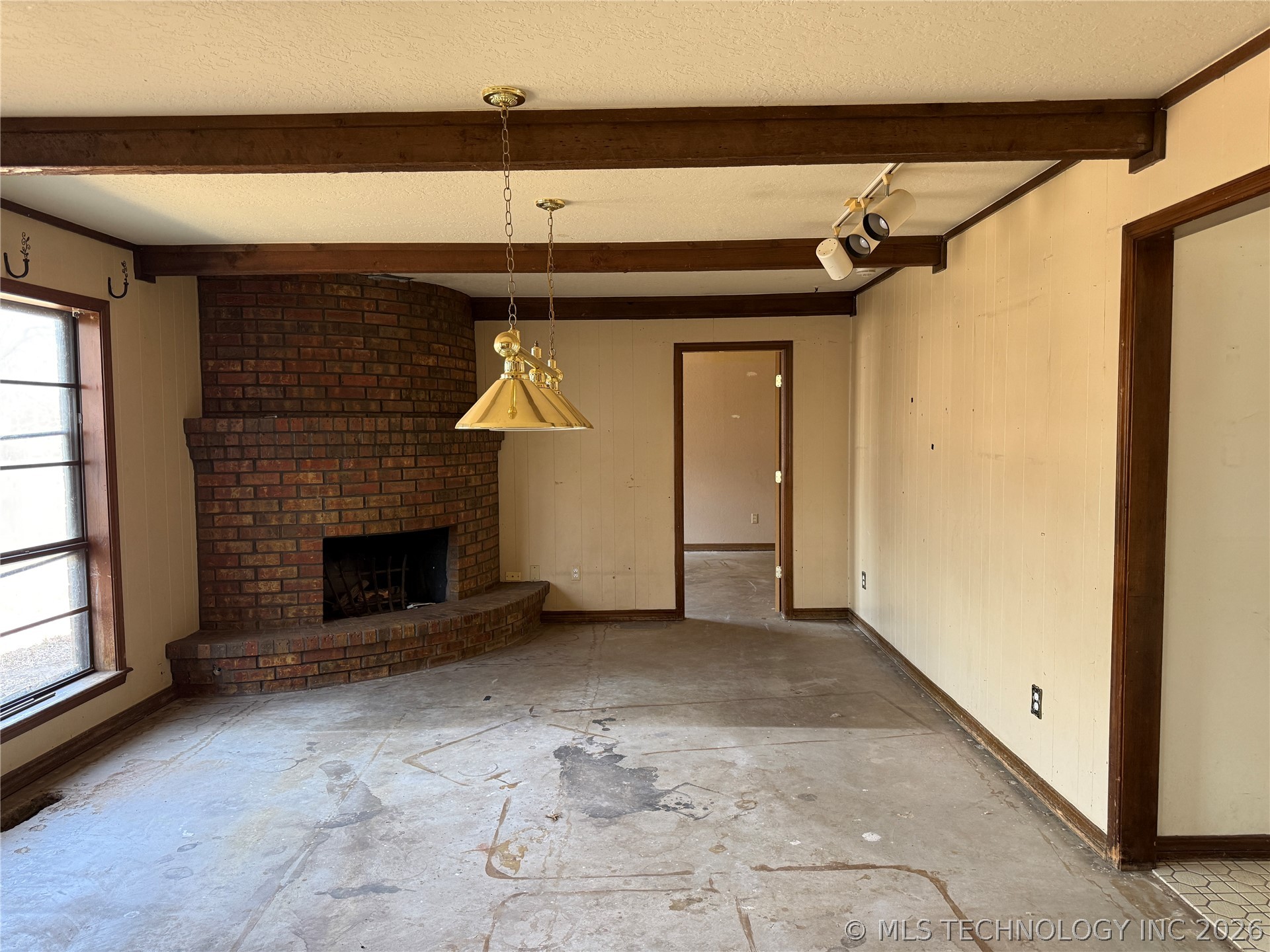 1508 W Nashville Street Property Photo 13
