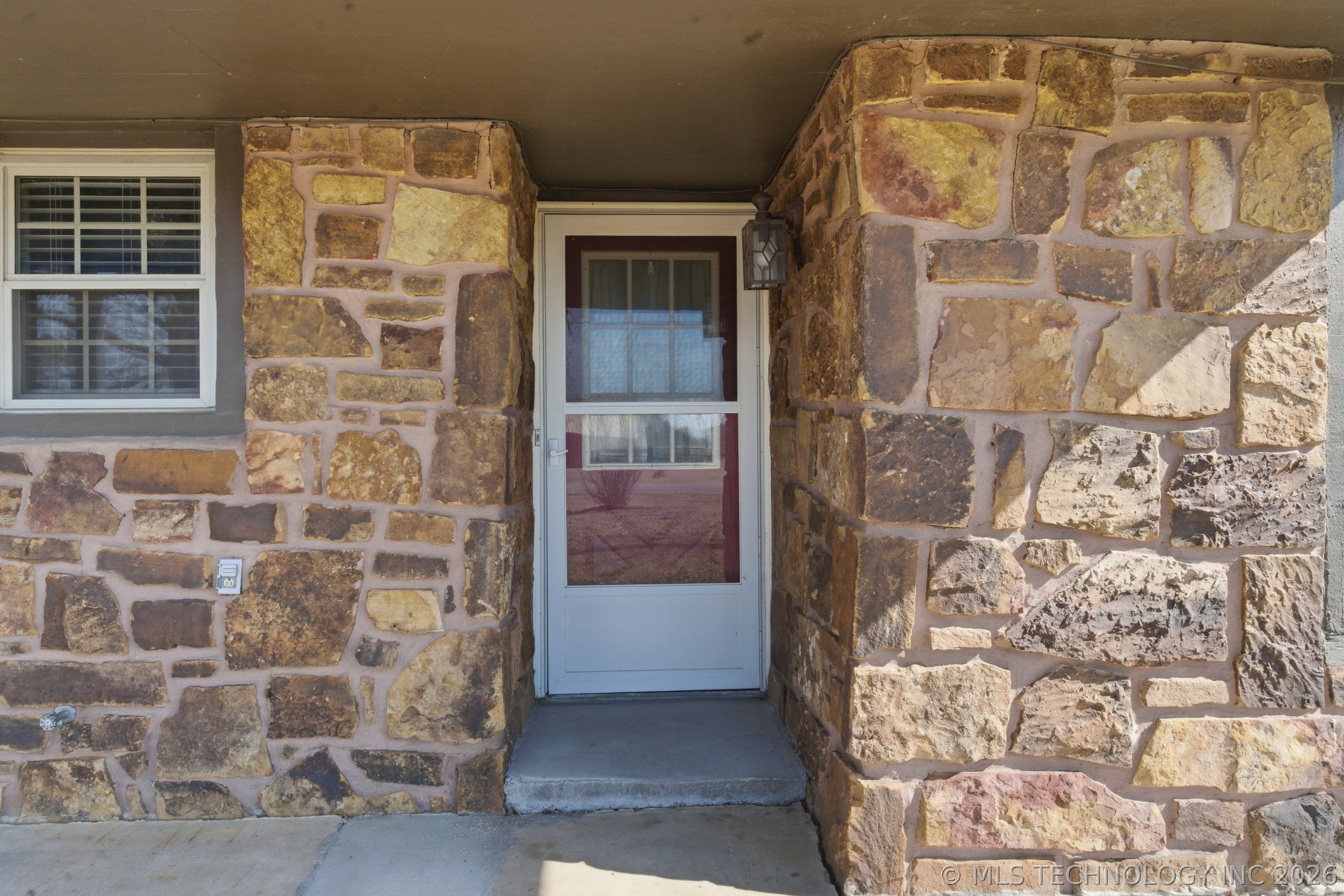 31717 S Earlene Avenue Property Photo 3