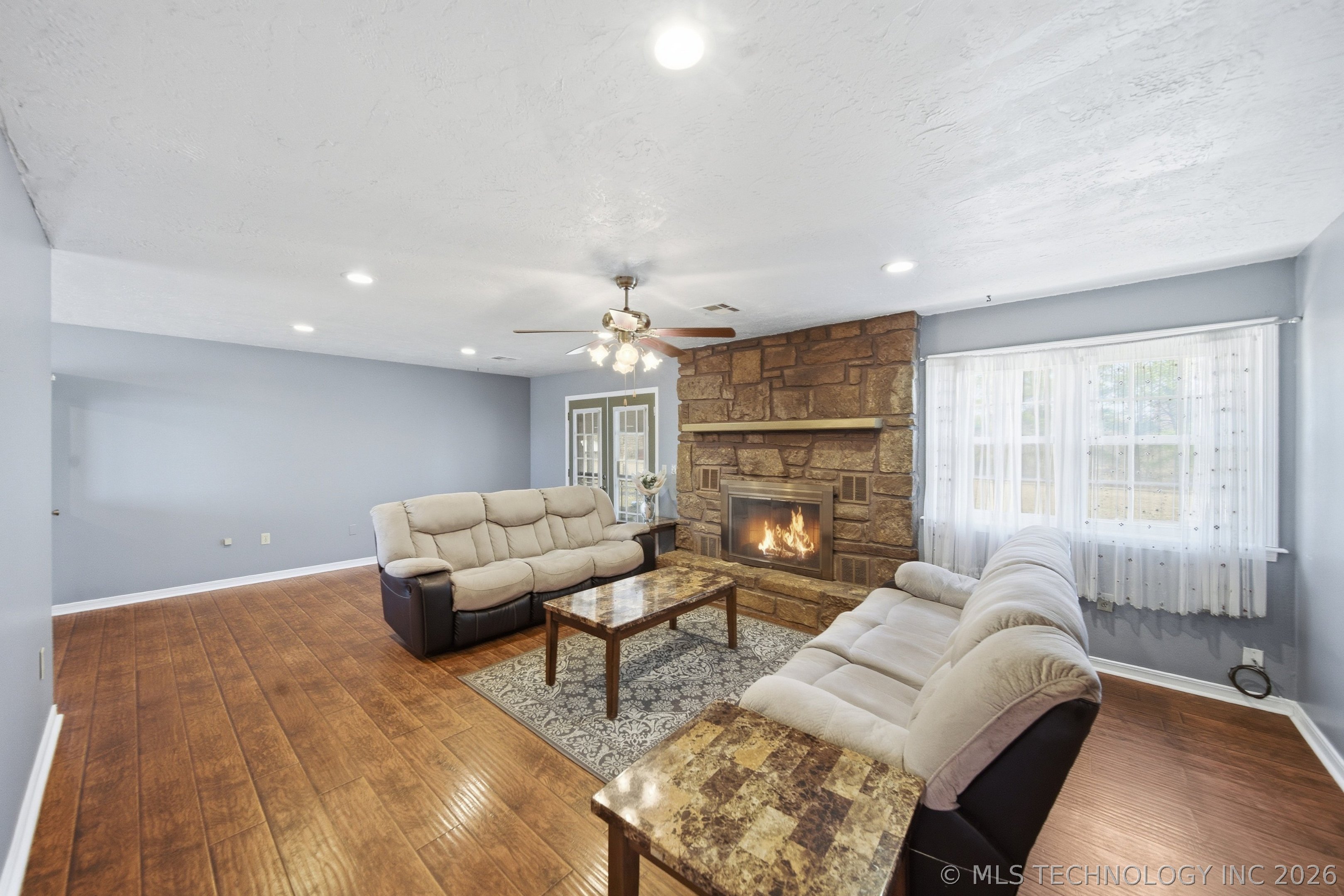 31717 S Earlene Avenue Property Photo 6