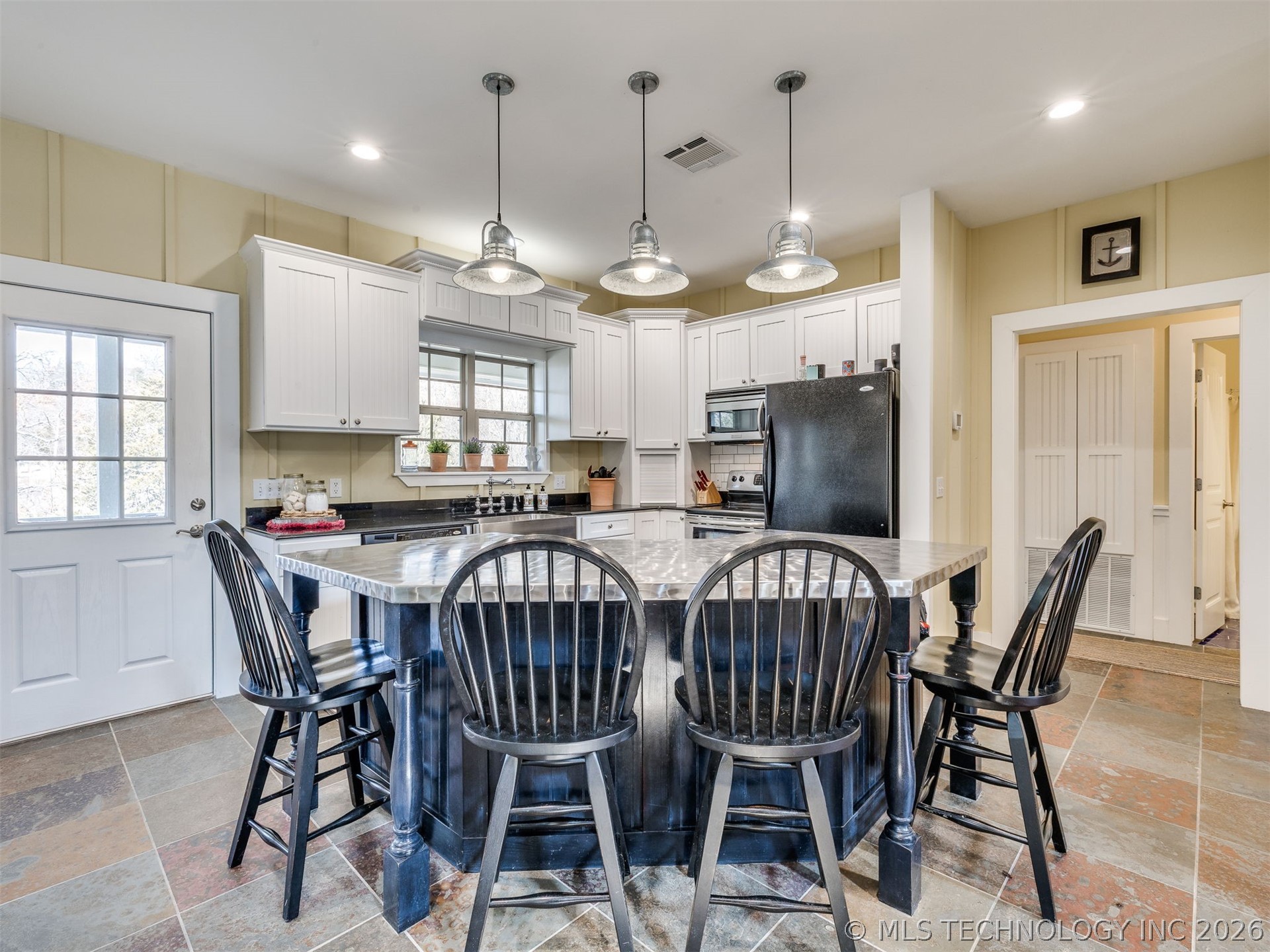 263 Eagles Nest Path Property Photo 18