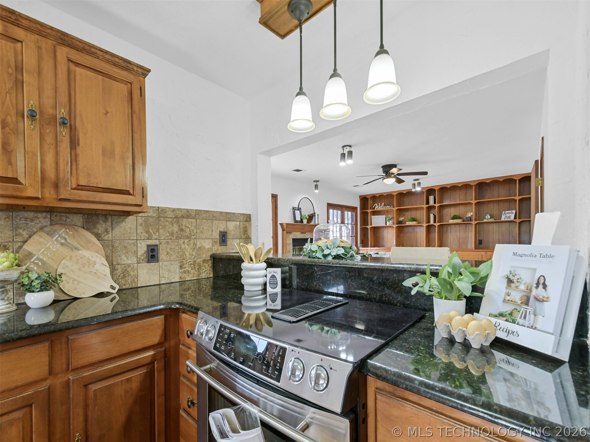 5148 Enville Property Photo 3