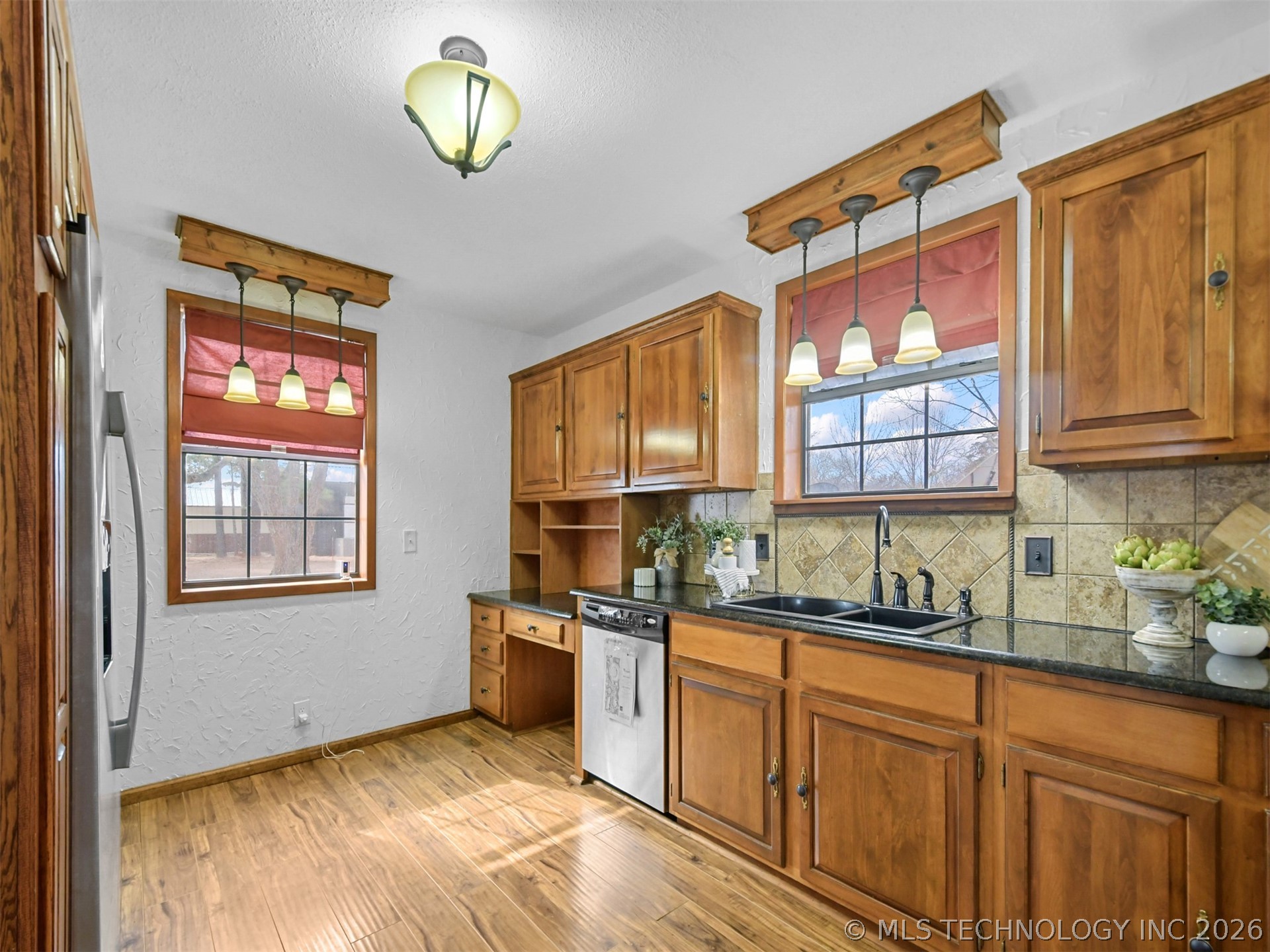 5148 Enville Property Photo 5