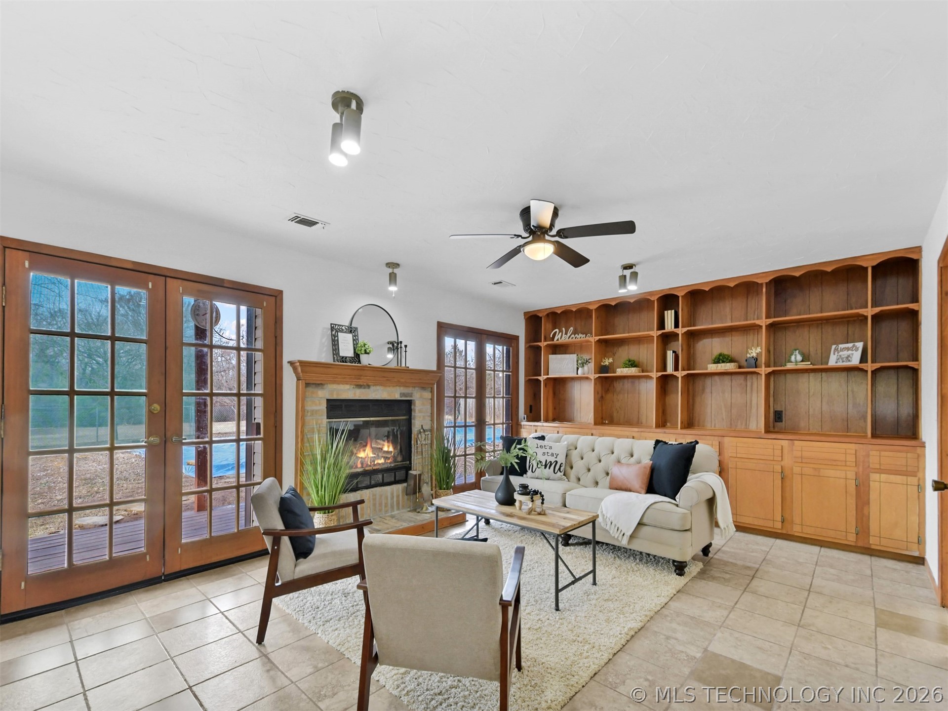 5148 Enville Property Photo 6
