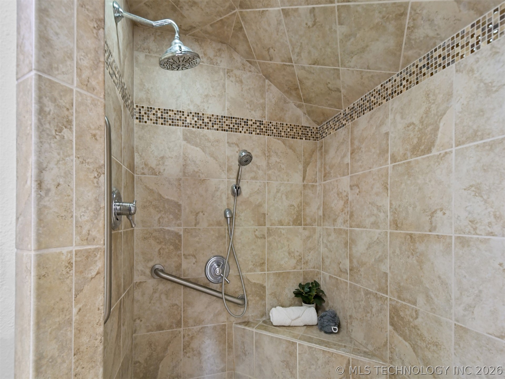 5148 Enville Property Photo 17
