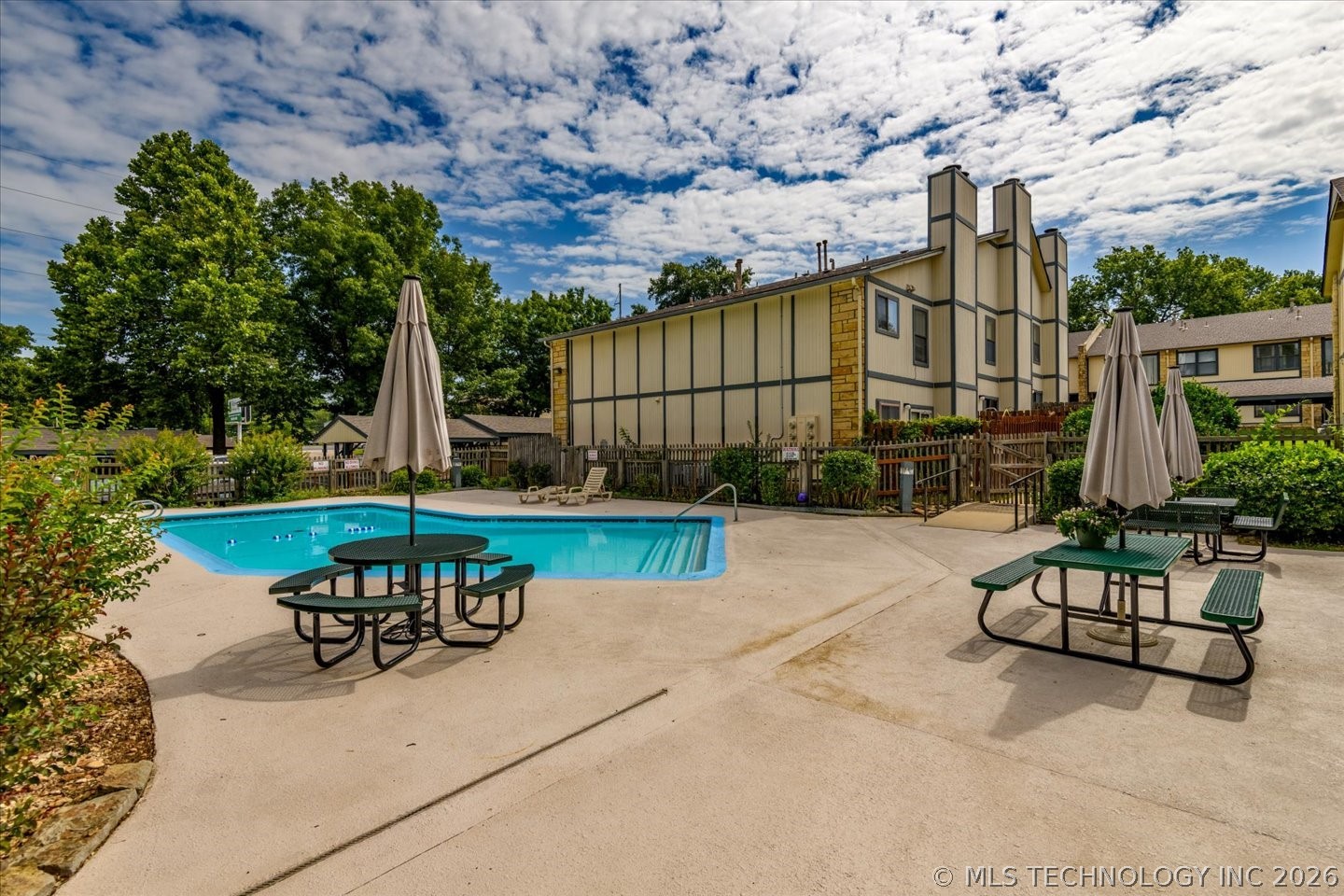 5209 S Nowata Road 201 Property Photo 24