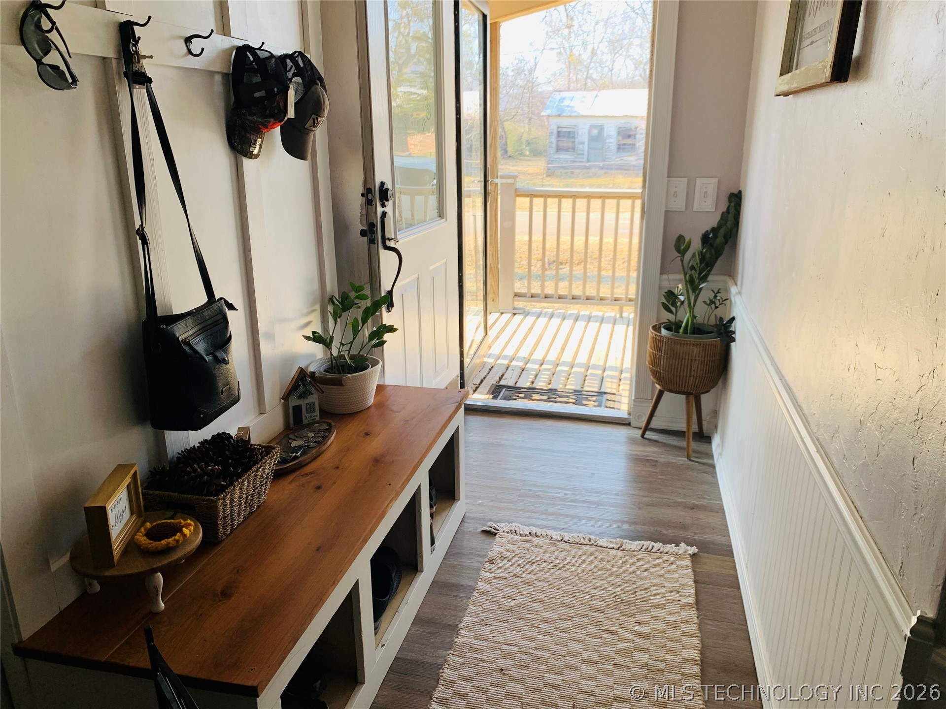 130 S Highland Property Photo 7