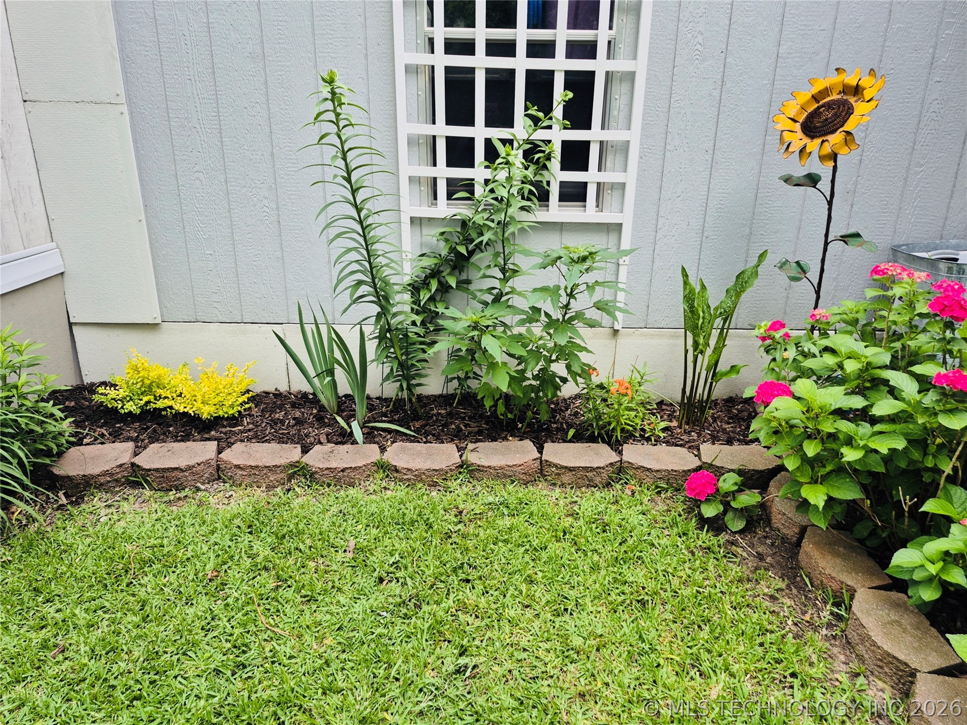 130 S Highland Property Photo 43