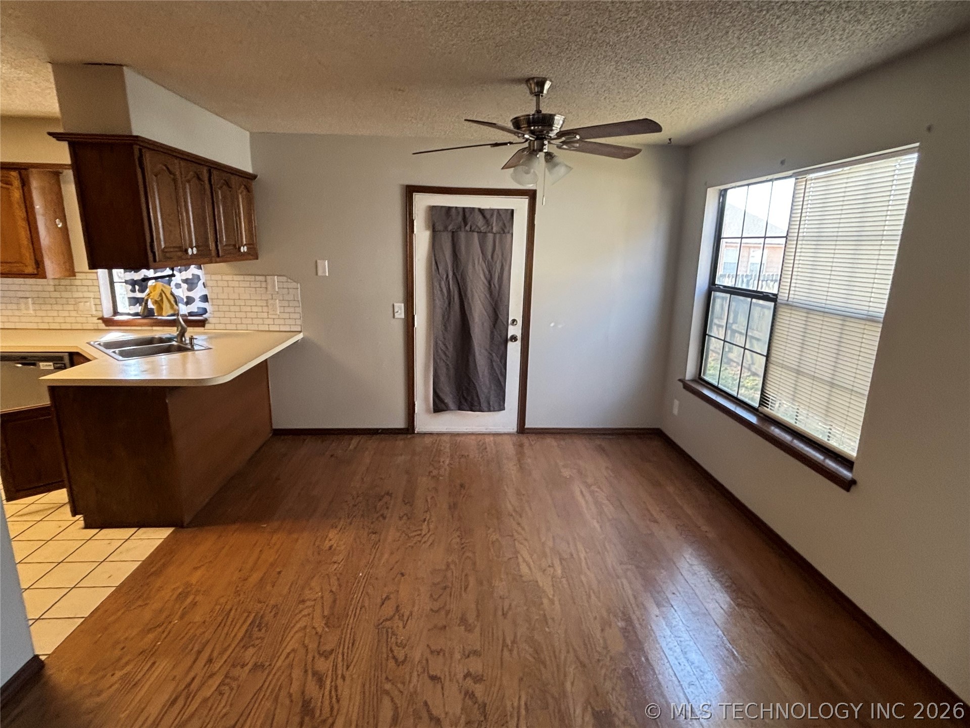 1701 W Inglewood Street Property Photo 5