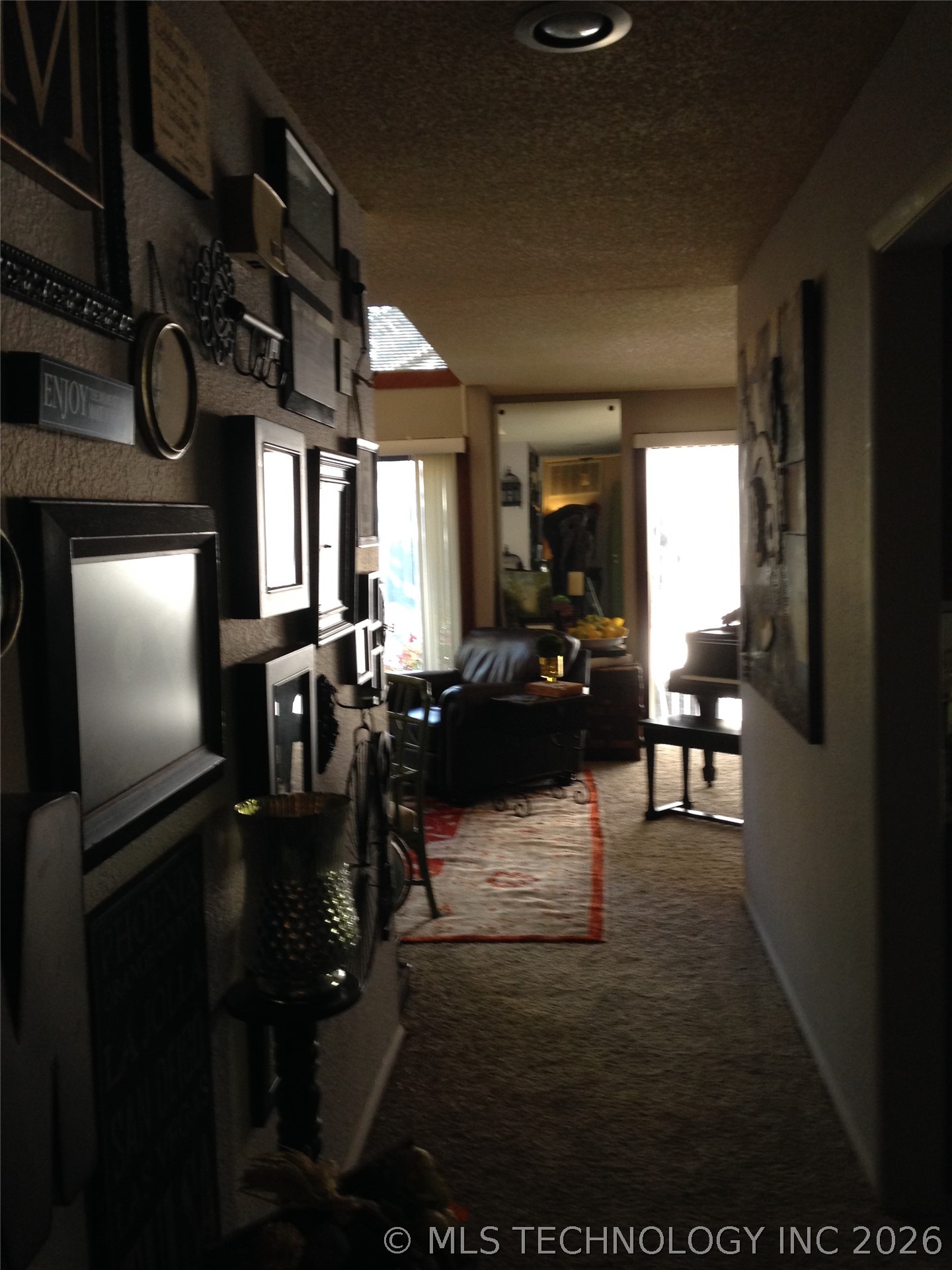 5521 E 51st Street 8-b Property Photo 5