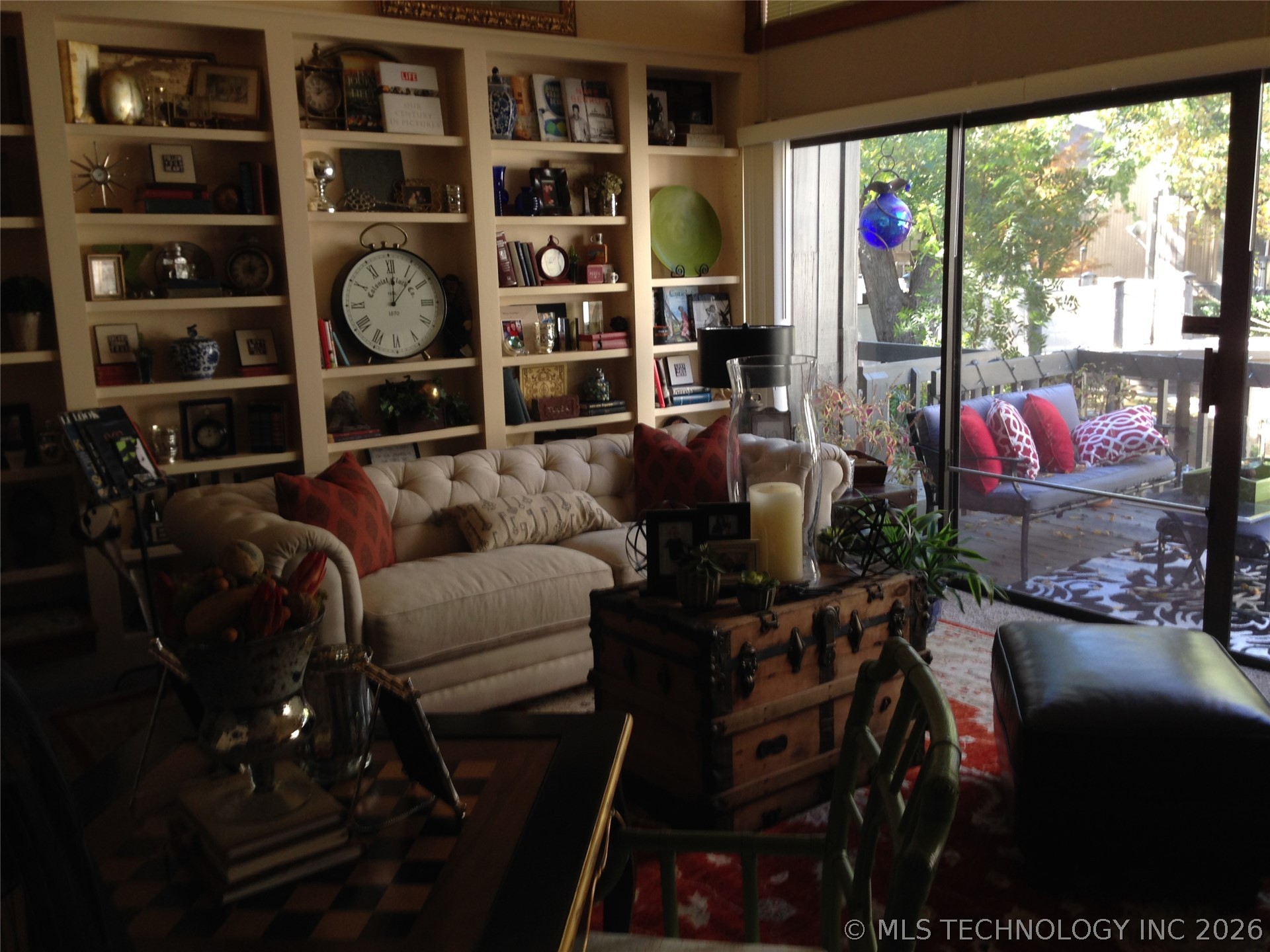 5521 E 51st Street 8-b Property Photo 7