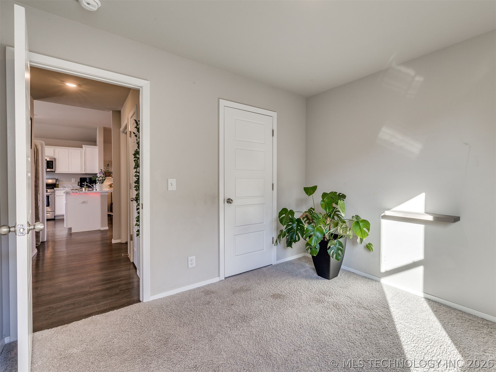 3804 S 146 Avenue Property Photo 25