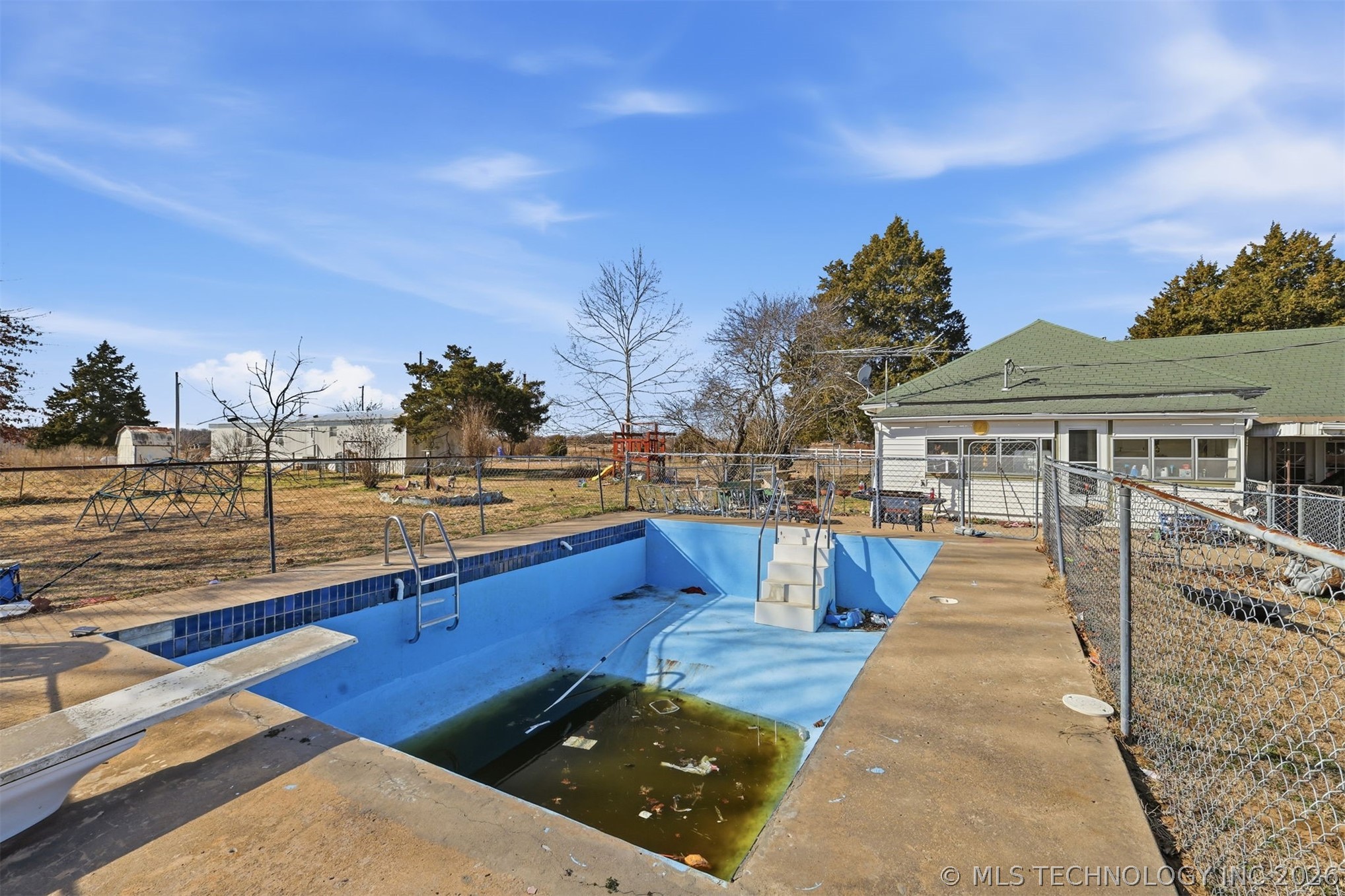 3820 S York Street Property Photo 22