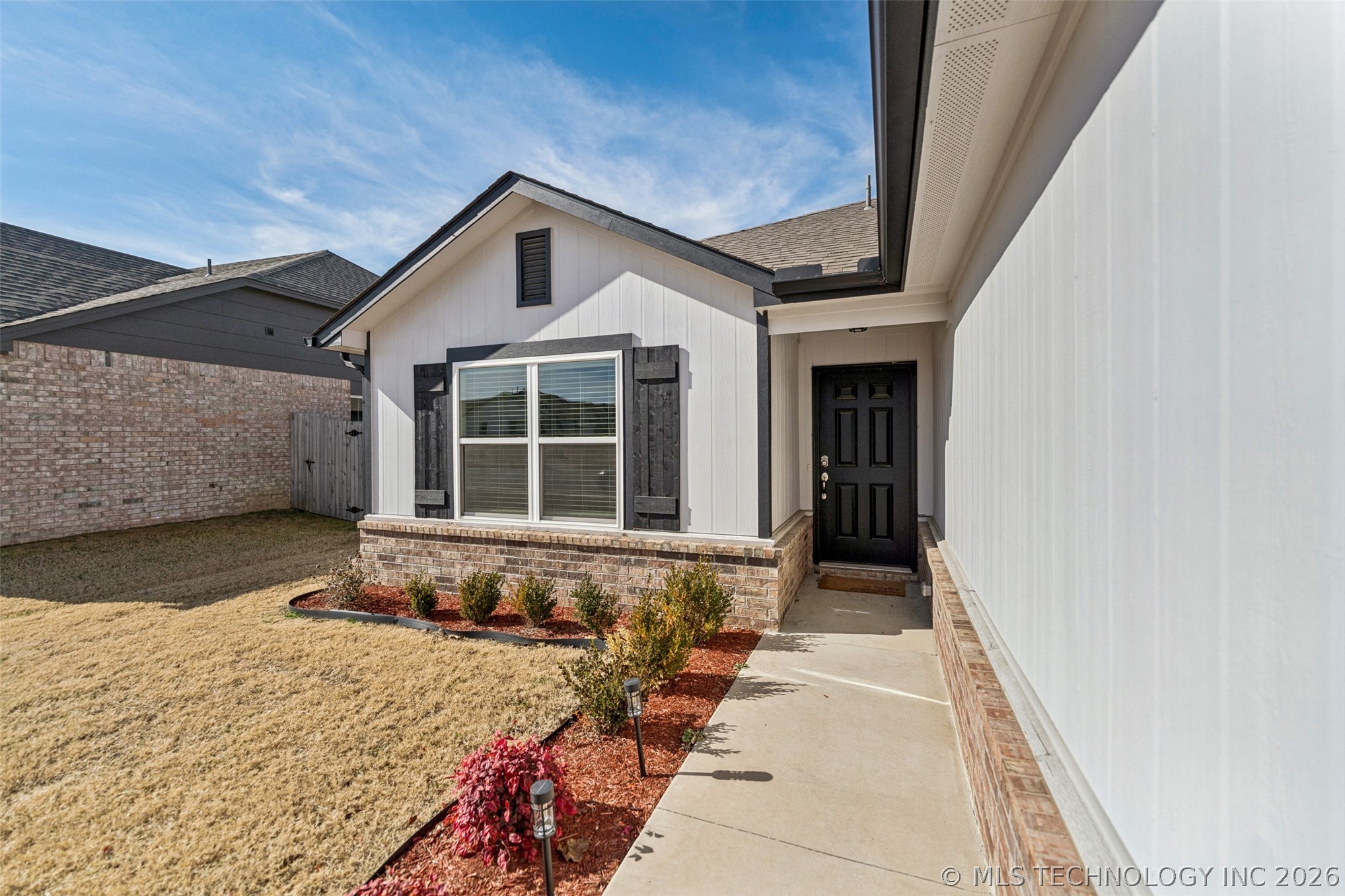 12504 N 132nd East Avenue Property Photo 3