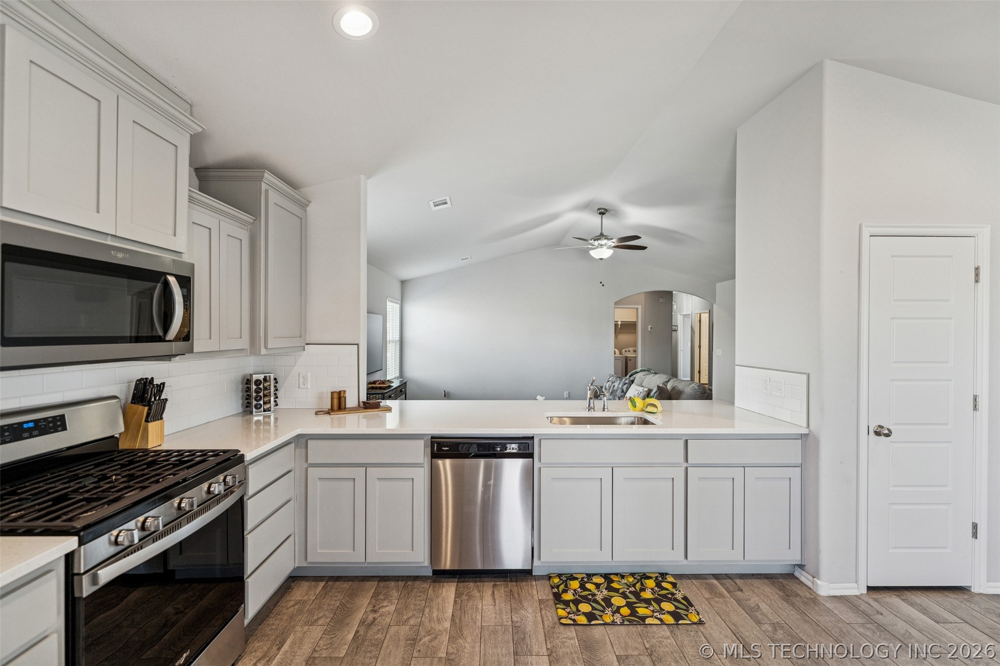 12504 N 132nd East Avenue Property Photo 11