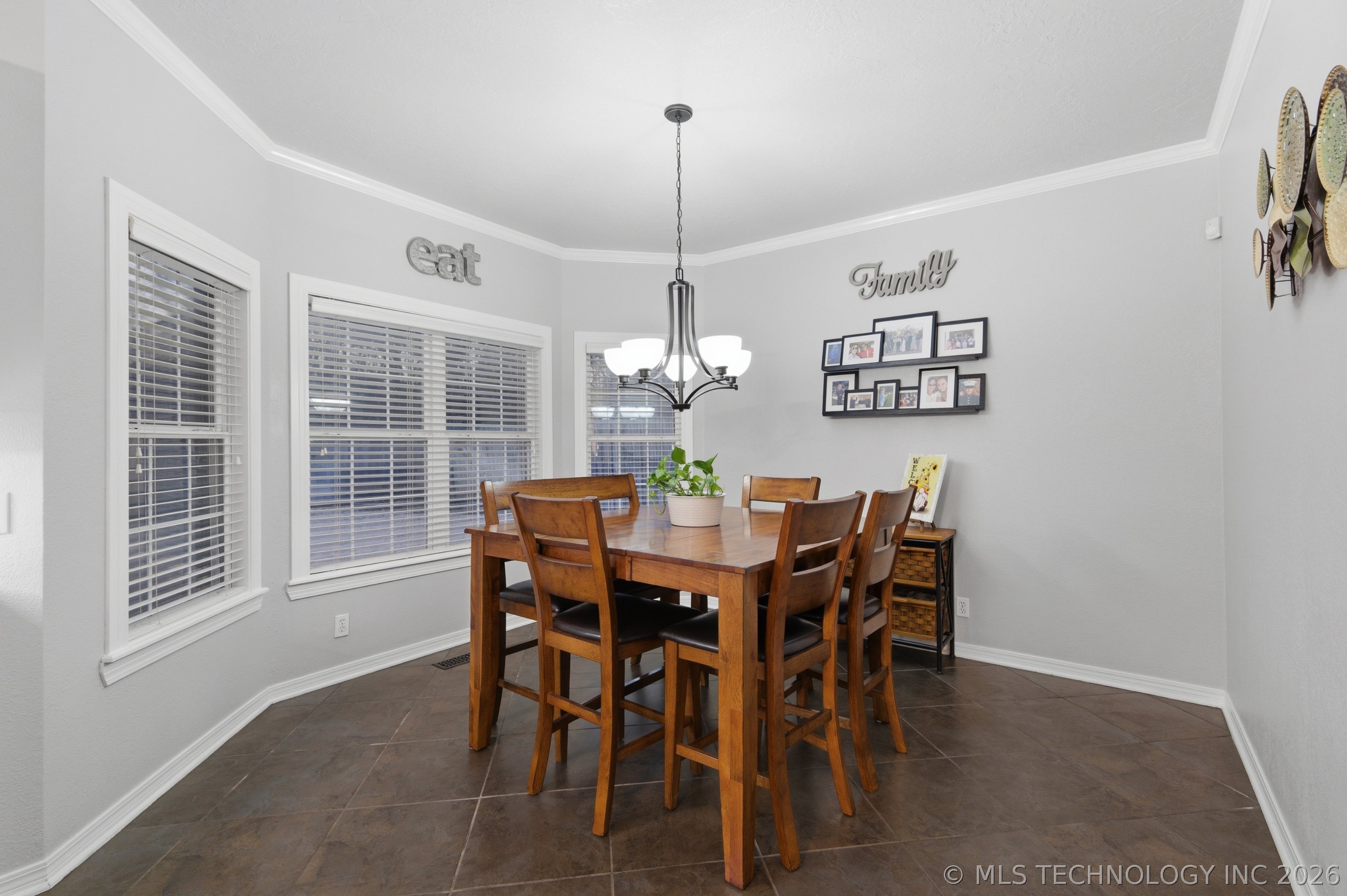 3816 S Butternut Avenue Property Photo 15