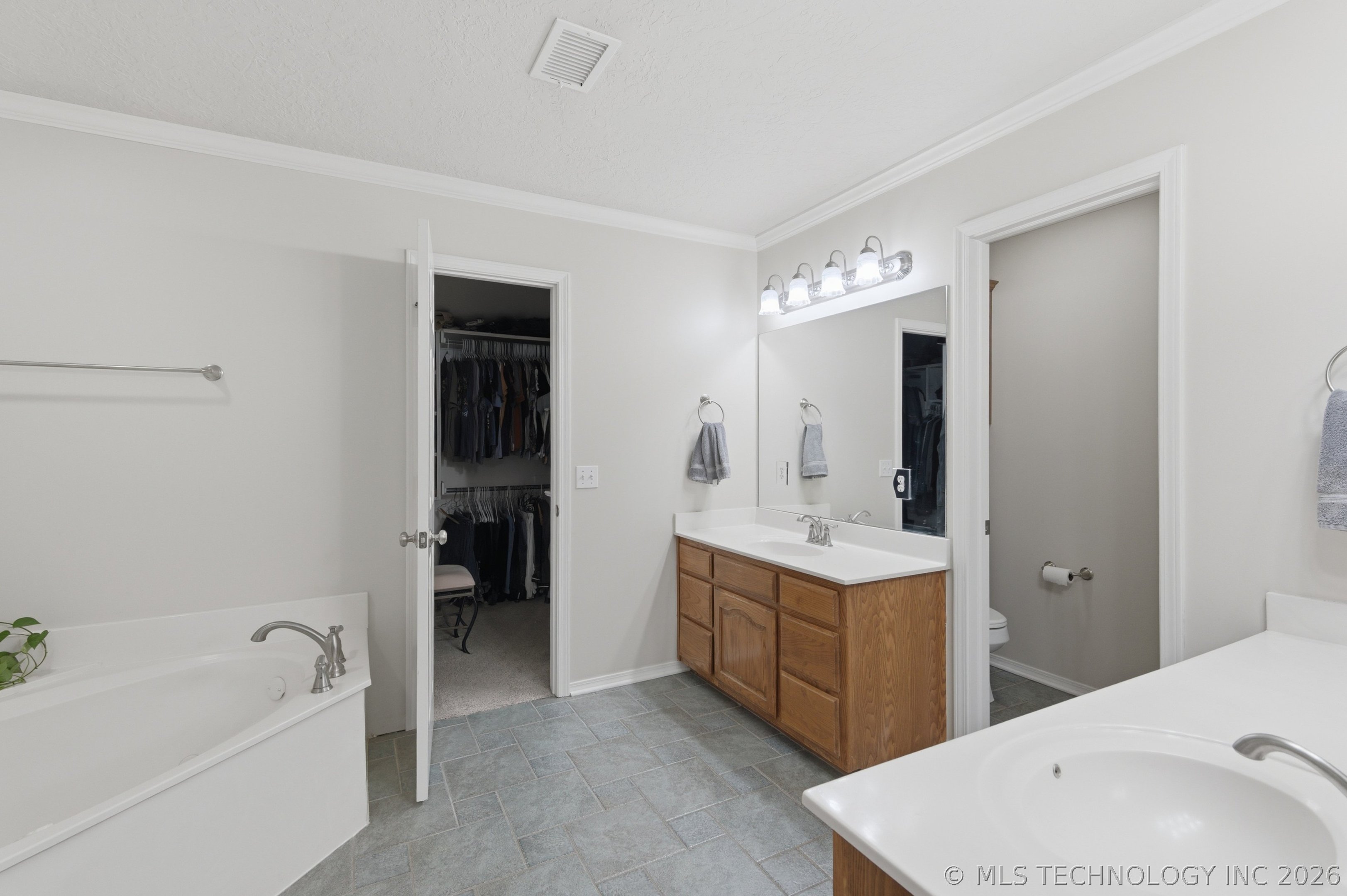 3816 S Butternut Avenue Property Photo 26