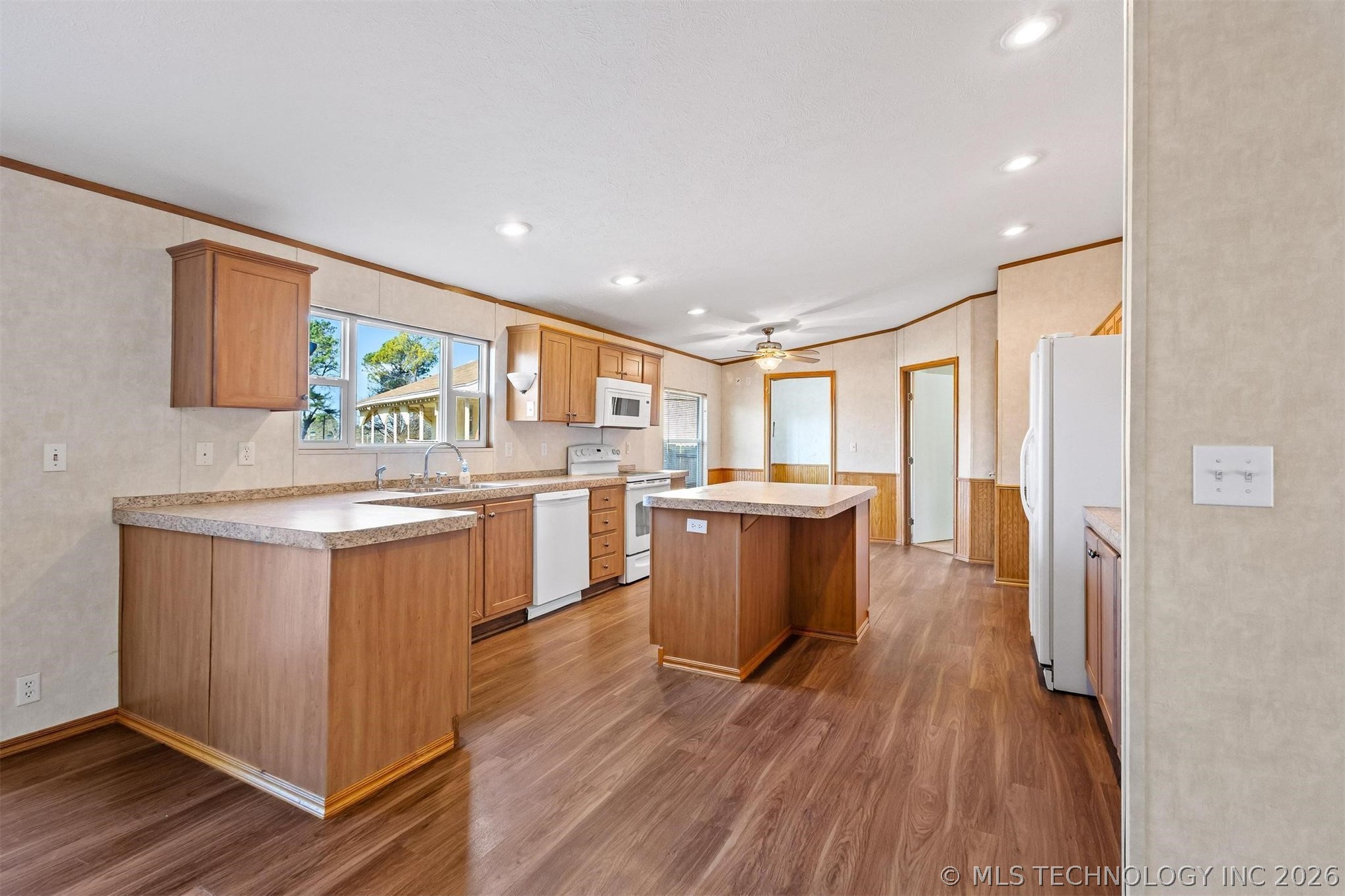 14 Deer Property Photo 13