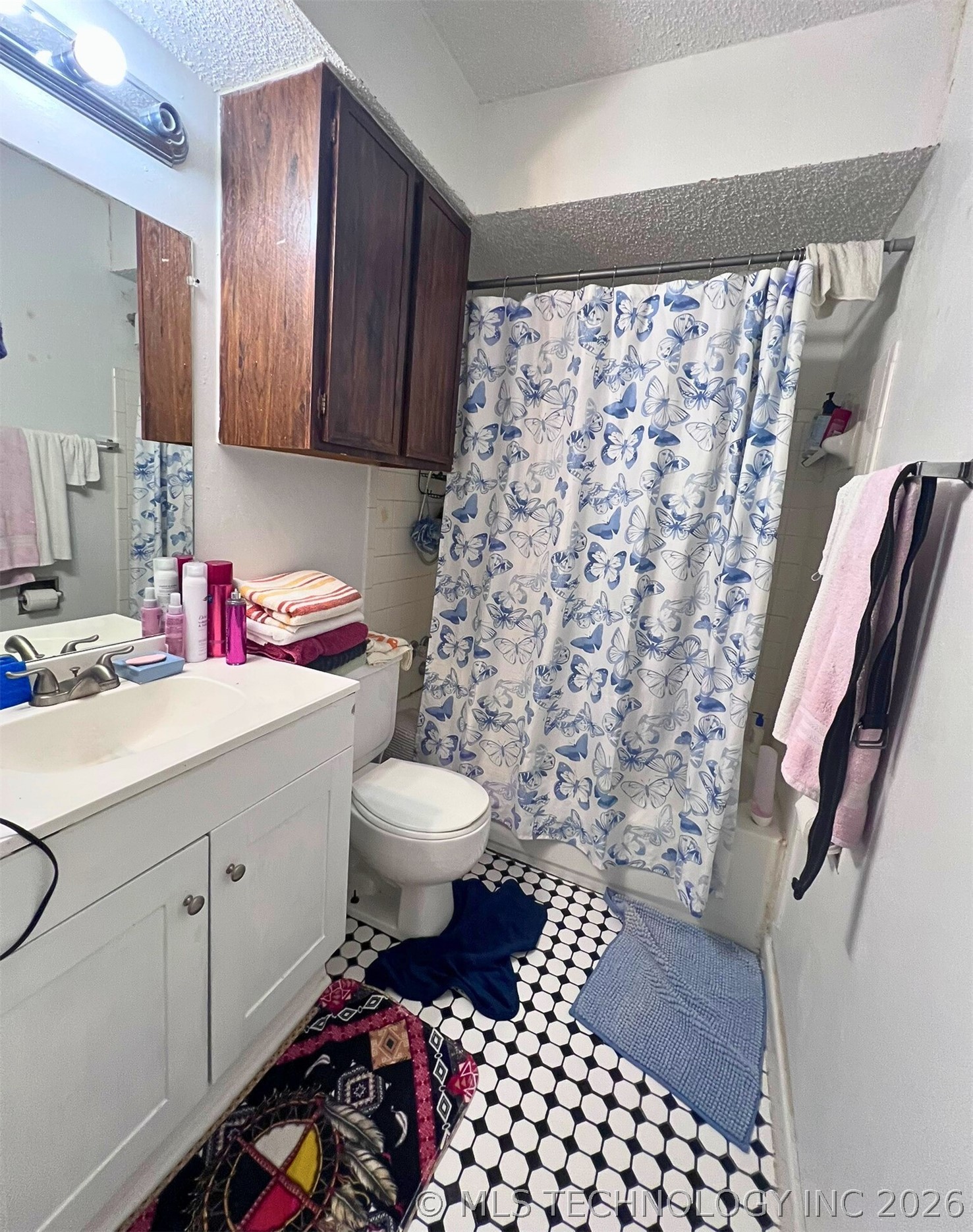 2211 E 66th Place S 807 Property Photo 17