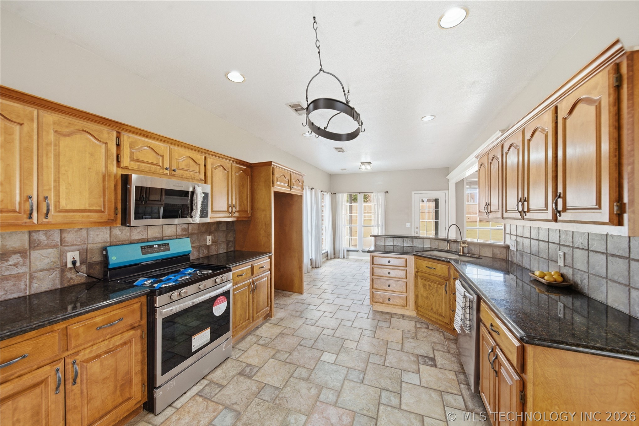 4408 W Elgin Street Property Photo 11
