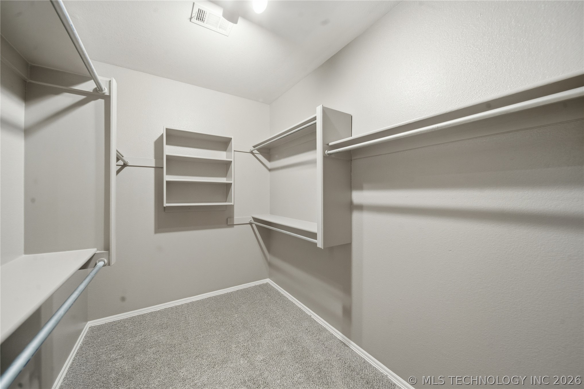 4408 W Elgin Street Property Photo 17