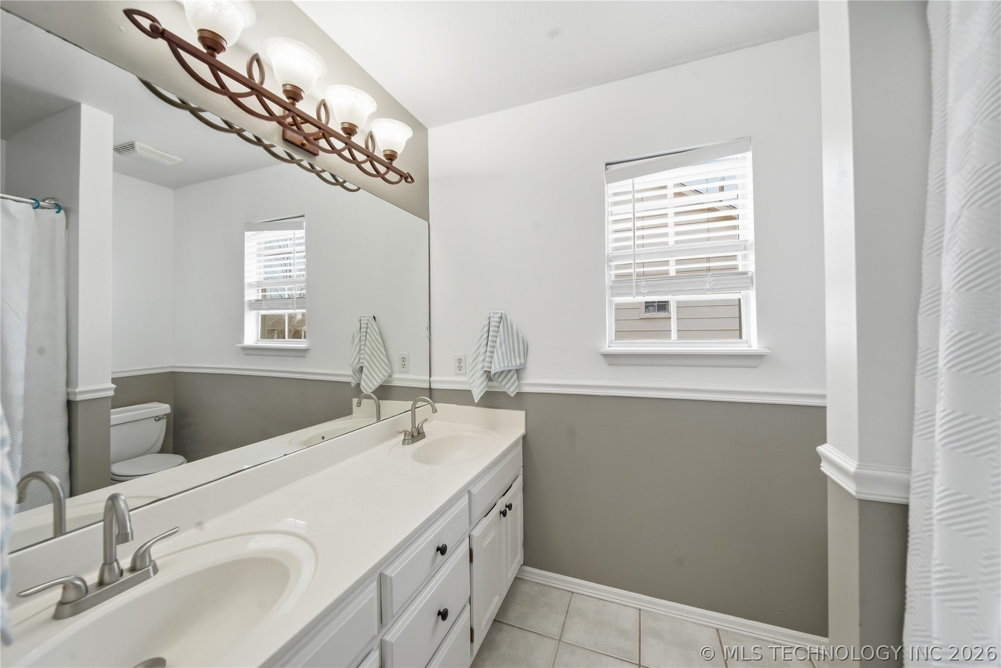 4408 W Elgin Street Property Photo 26