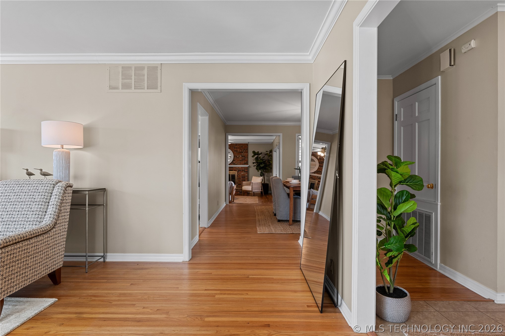 3707 E 47th Place Property Photo 11