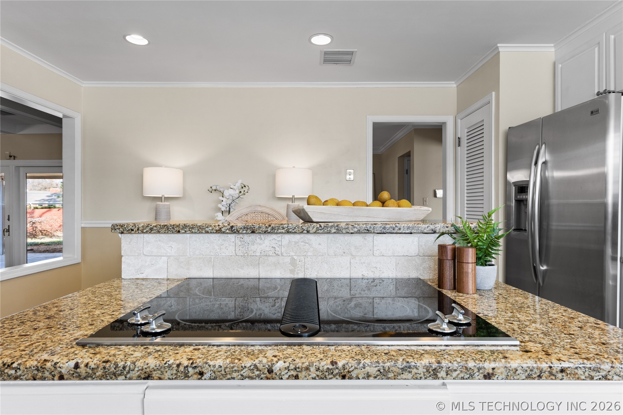 3707 E 47th Place Property Photo 20