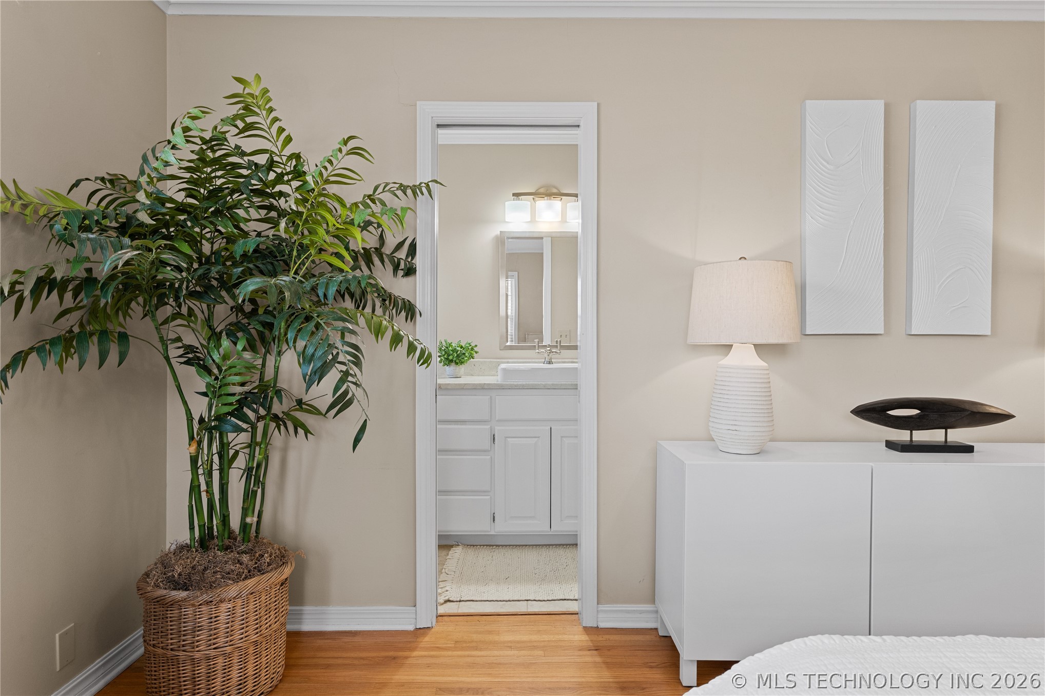 3707 E 47th Place Property Photo 40