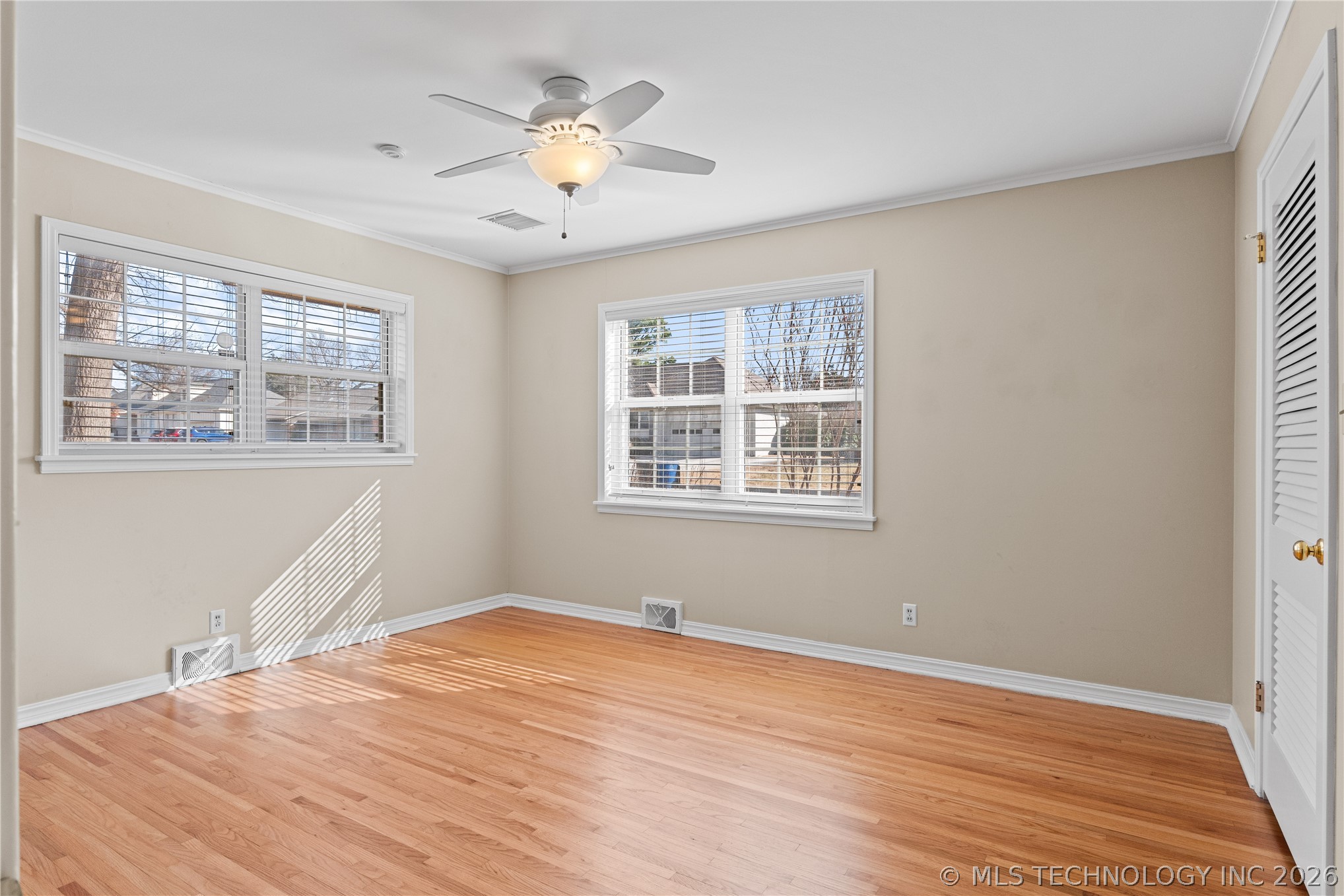 3707 E 47th Place Property Photo 48