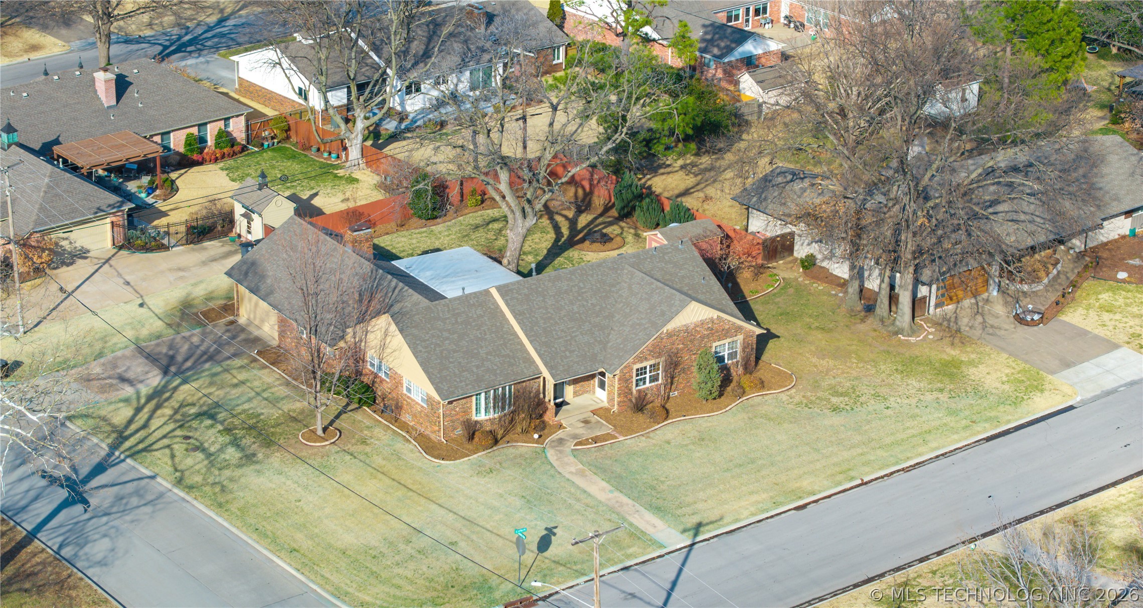 3707 E 47th Place Property Photo 63