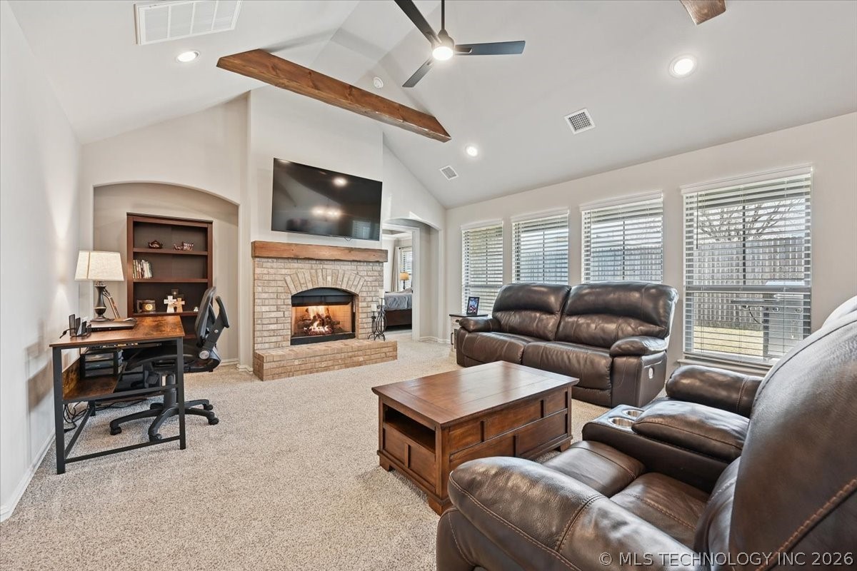 5433 Skylane Drive Property Photo 4