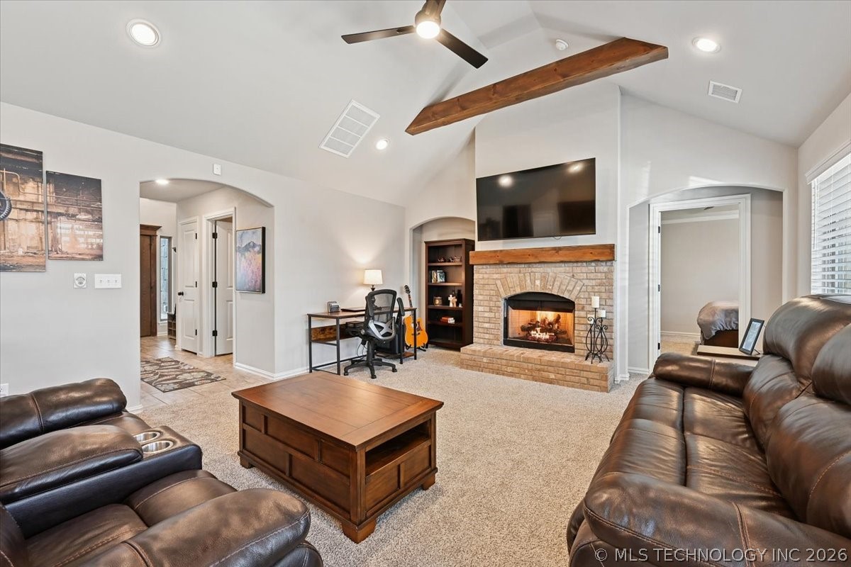 5433 Skylane Drive Property Photo 6