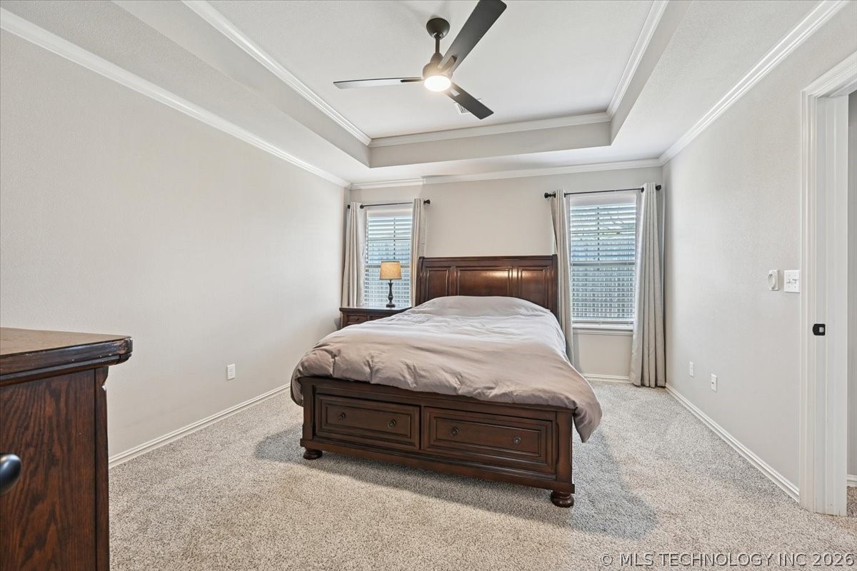 5433 Skylane Drive Property Photo 17