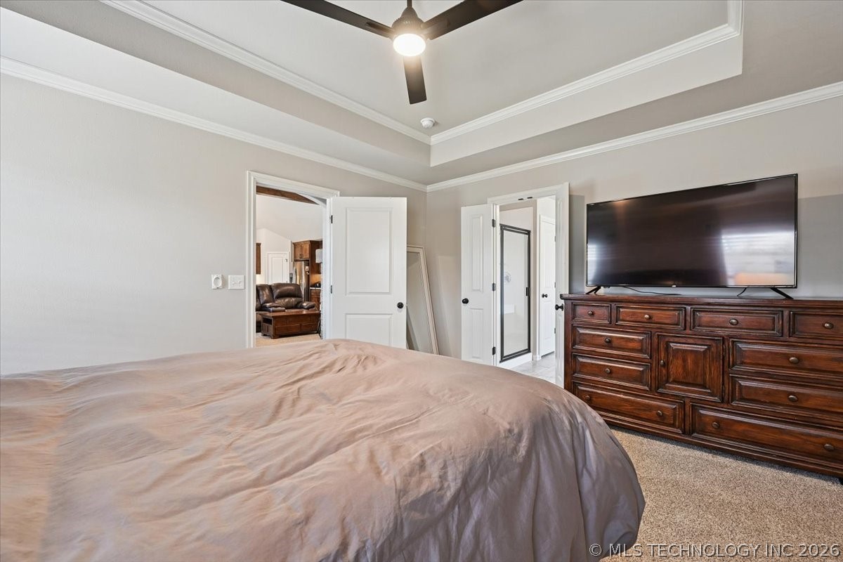 5433 Skylane Drive Property Photo 18