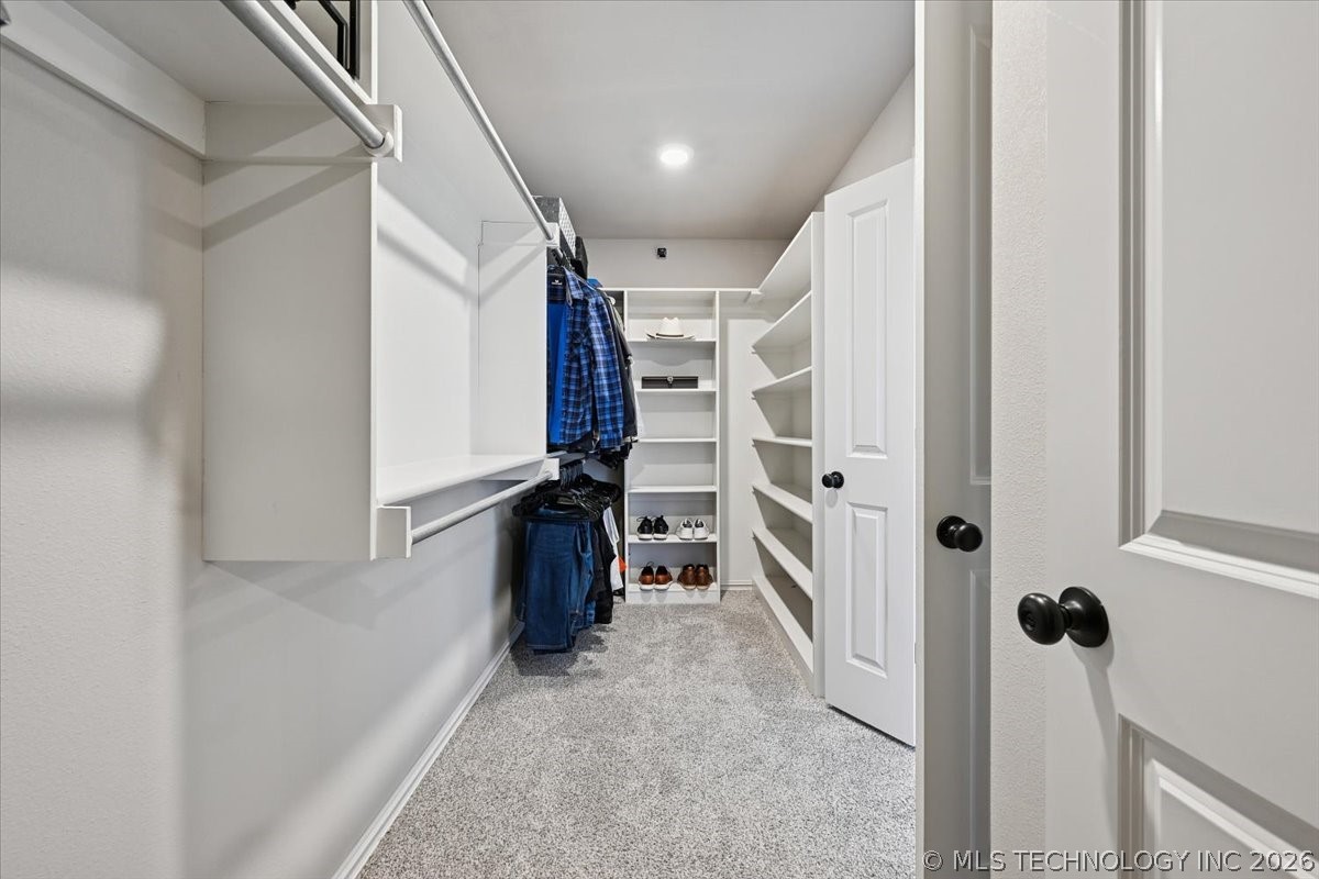 5433 Skylane Drive Property Photo 23