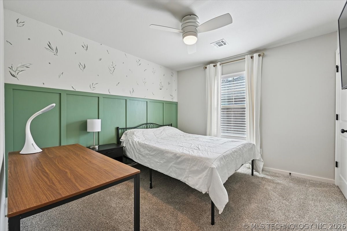 5433 Skylane Drive Property Photo 24