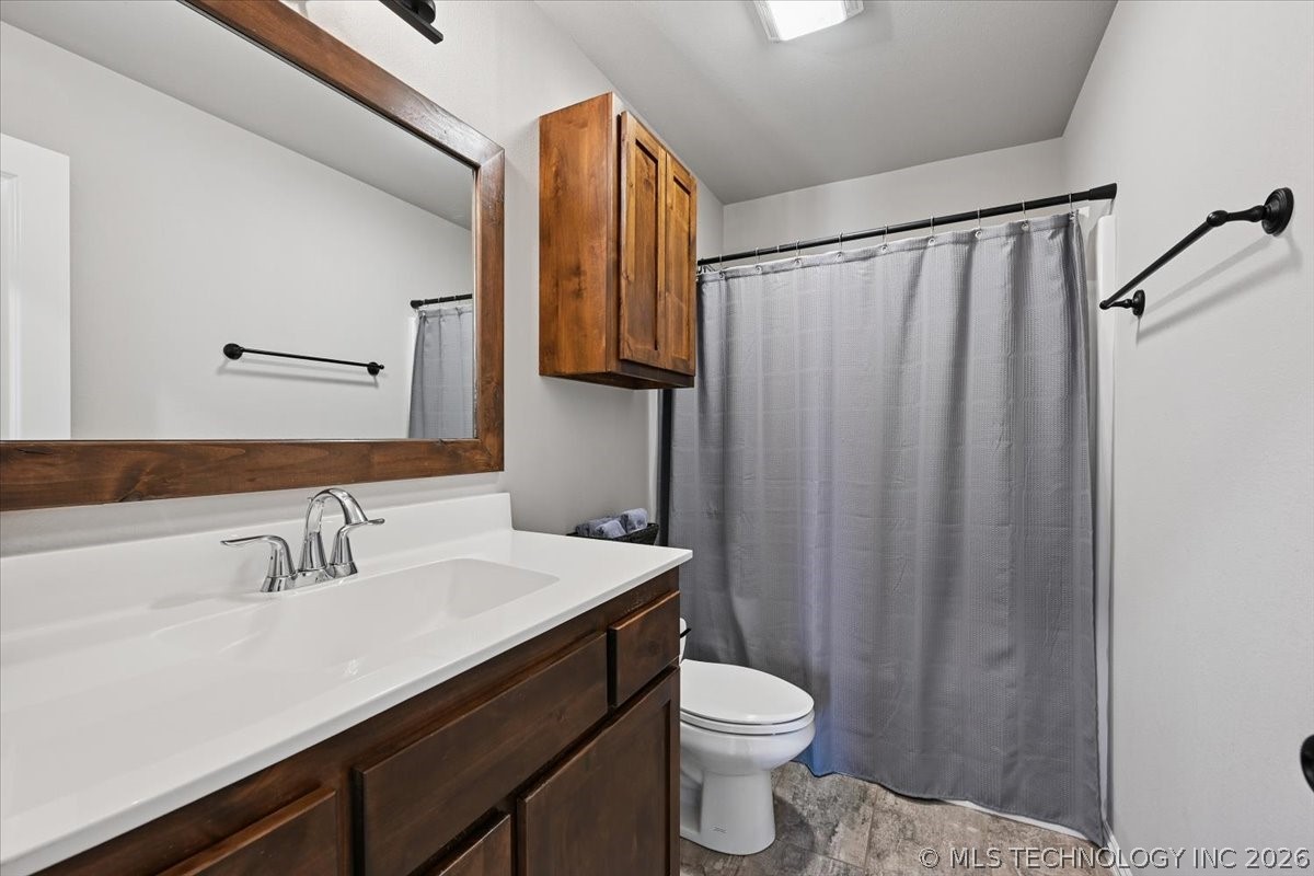 5433 Skylane Drive Property Photo 26