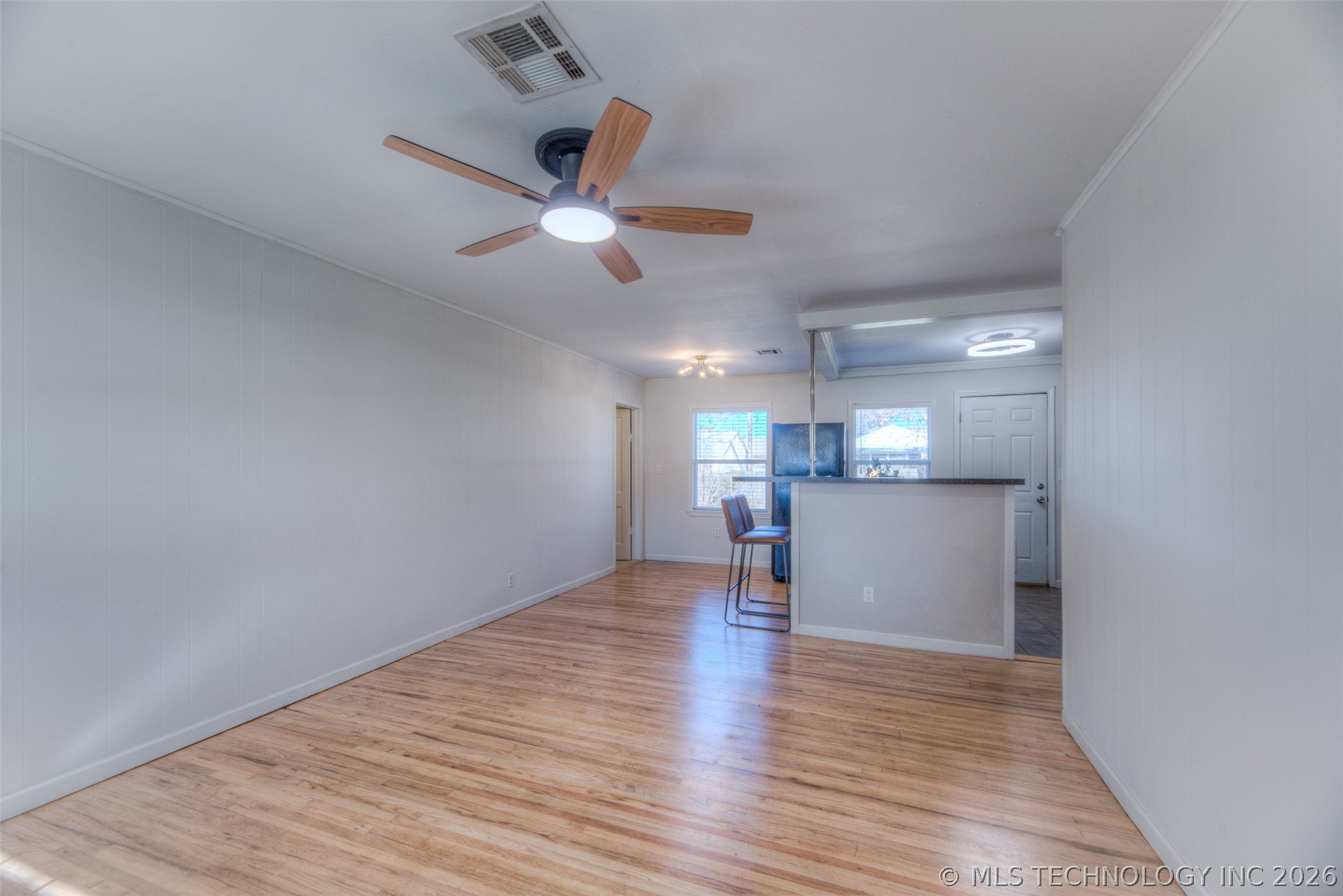 3741 E 2nd Street Property Photo 4
