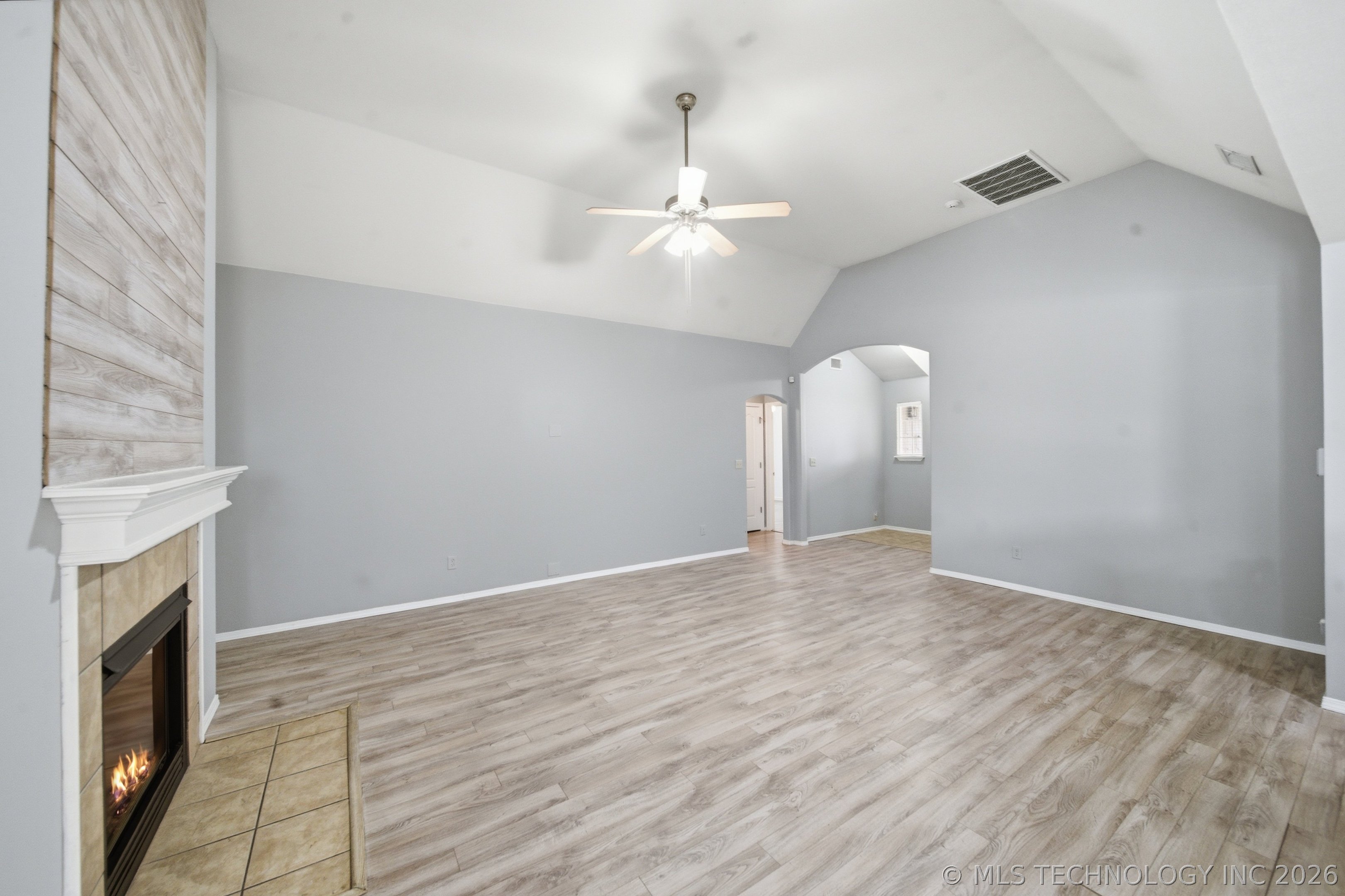 20200 E 43rd Street S Property Photo 8