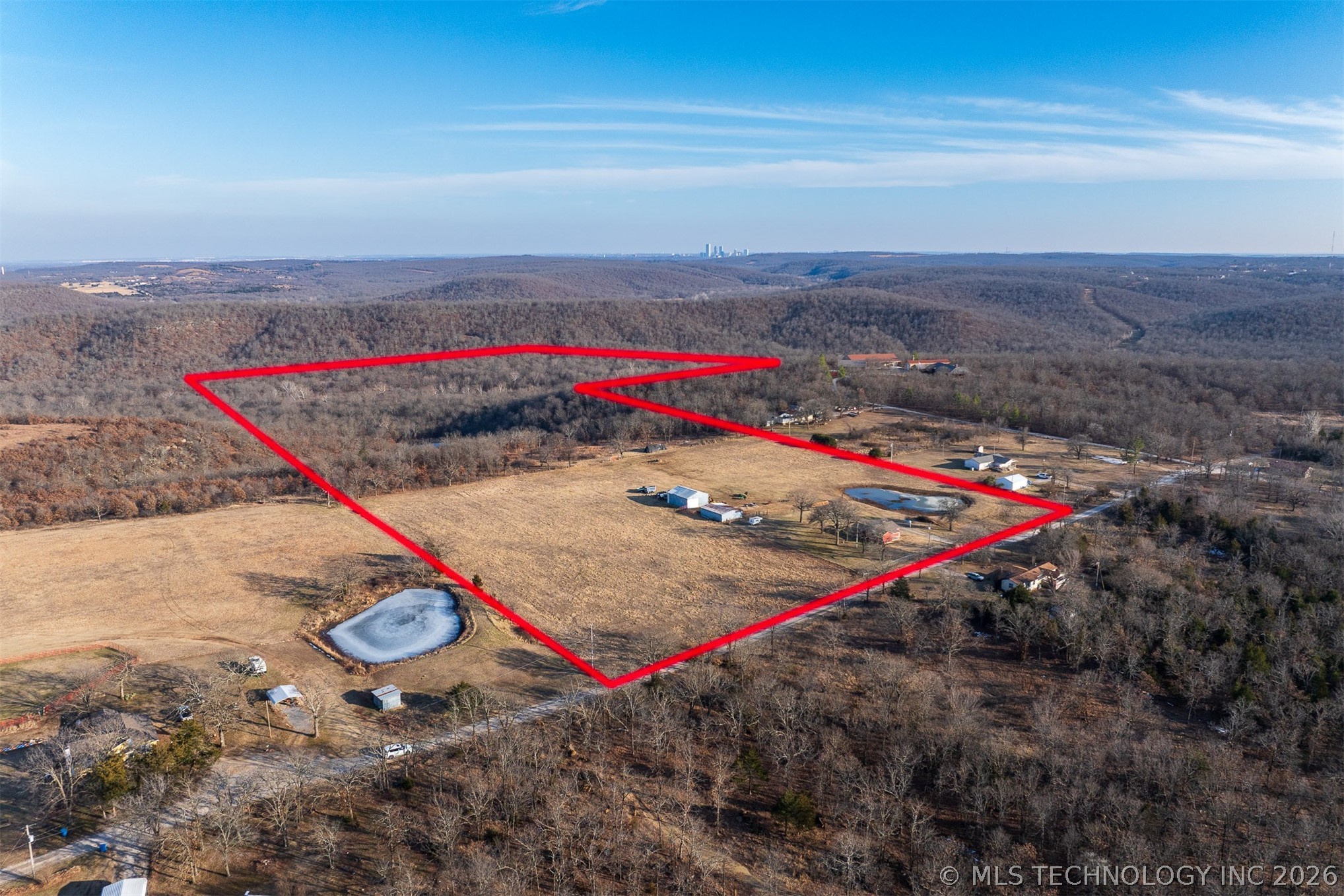 5413 N 105th West Avenue Property Photo 3