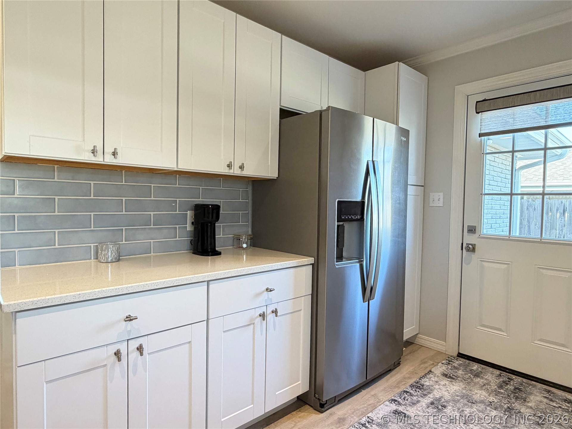 822 E 6th Street Property Photo 15